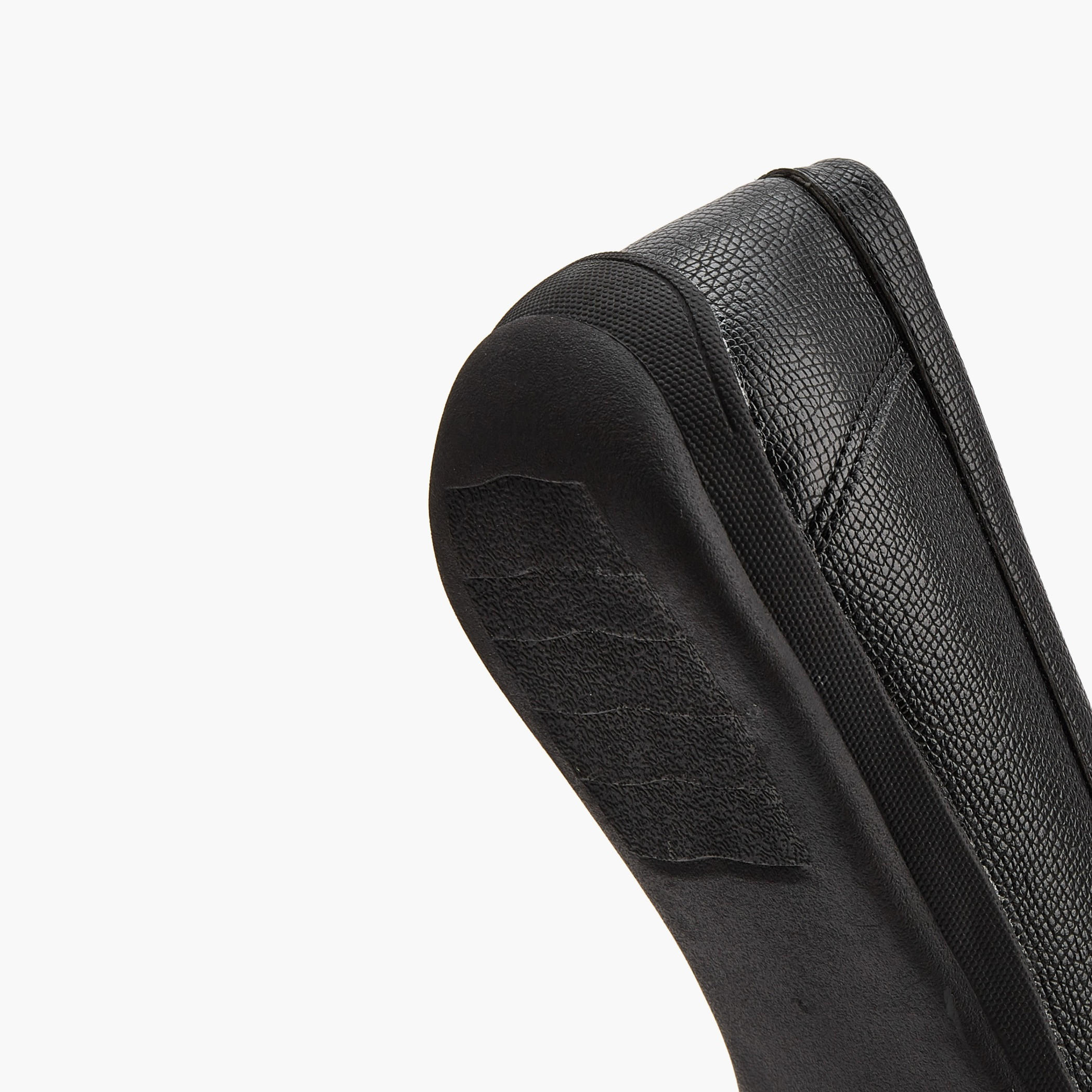Le Confort Women Slip-On Loafers-women-shoes-loafersandmoccasins-image-4