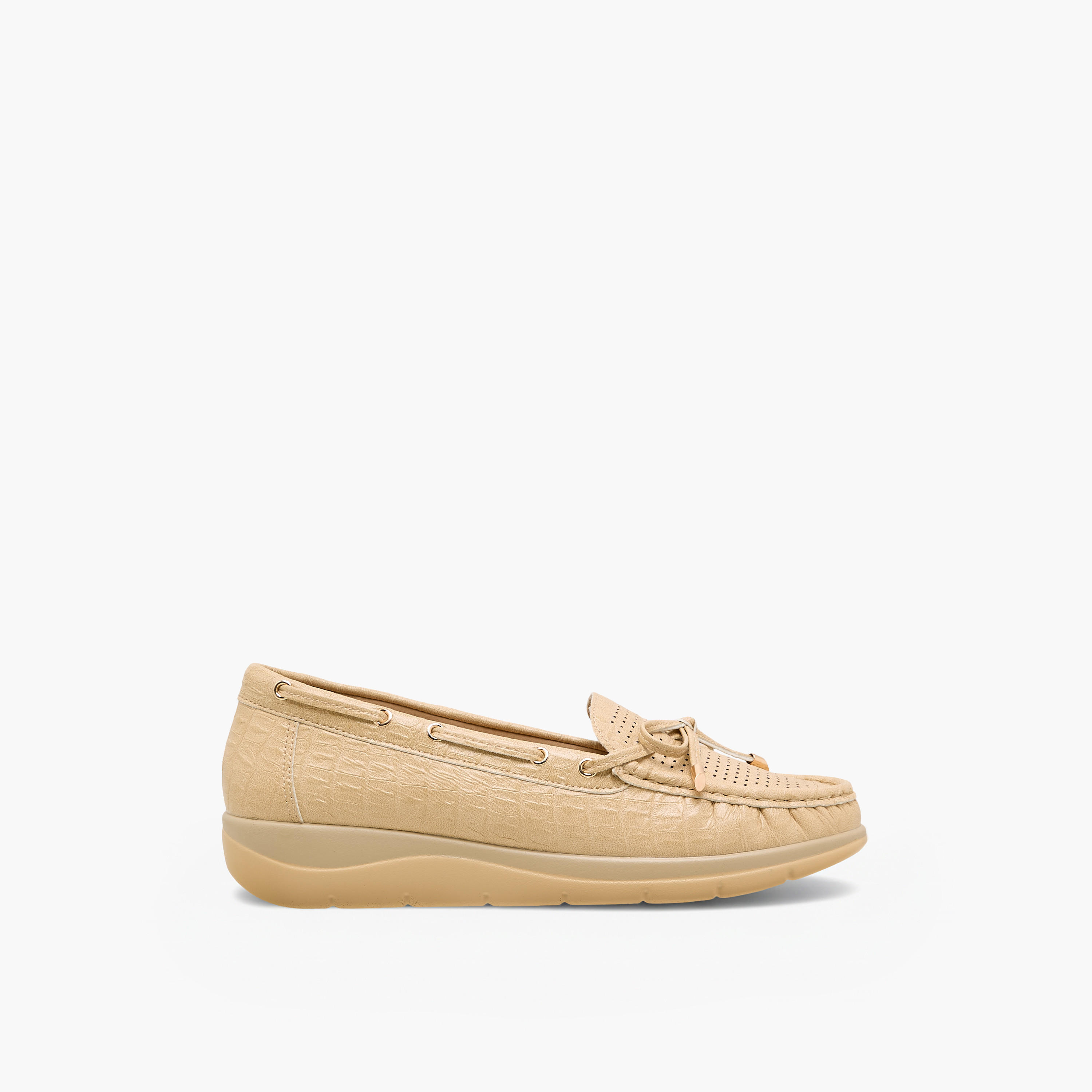 Le Confort Women Perforated Loafers-women-shoes-loafersandmoccasins-image-3