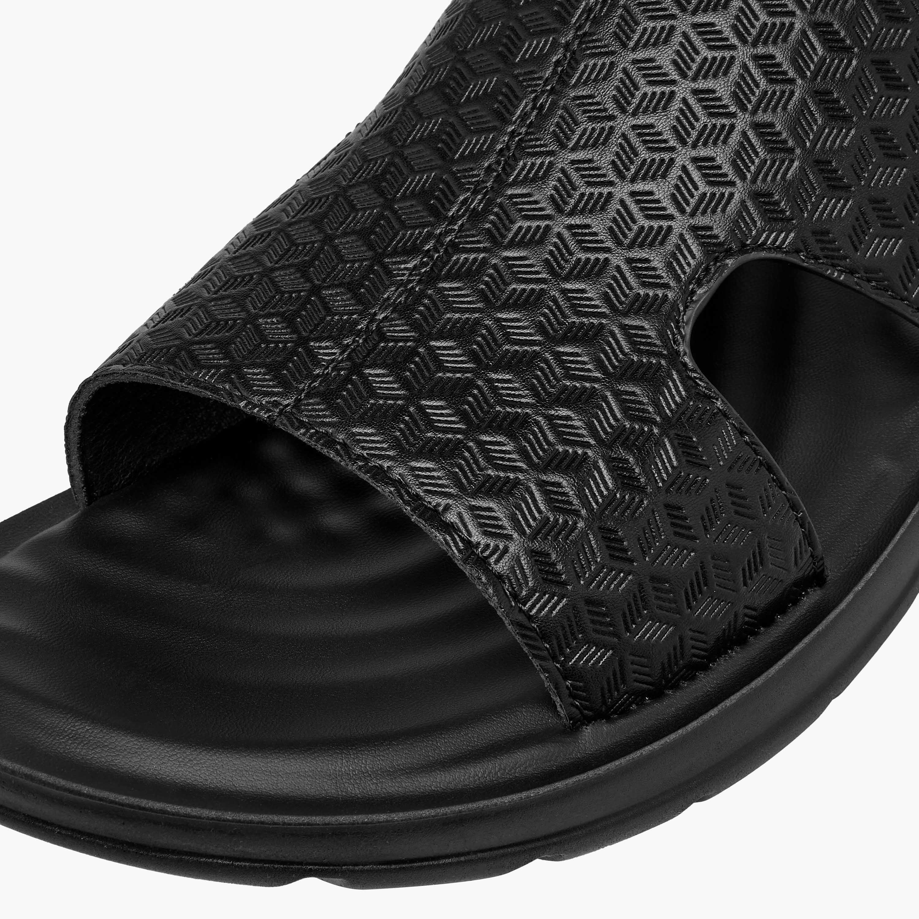 LBL by Shoexpress Men Textured Arabic Sandals-men-shoes-sandals-image-4
