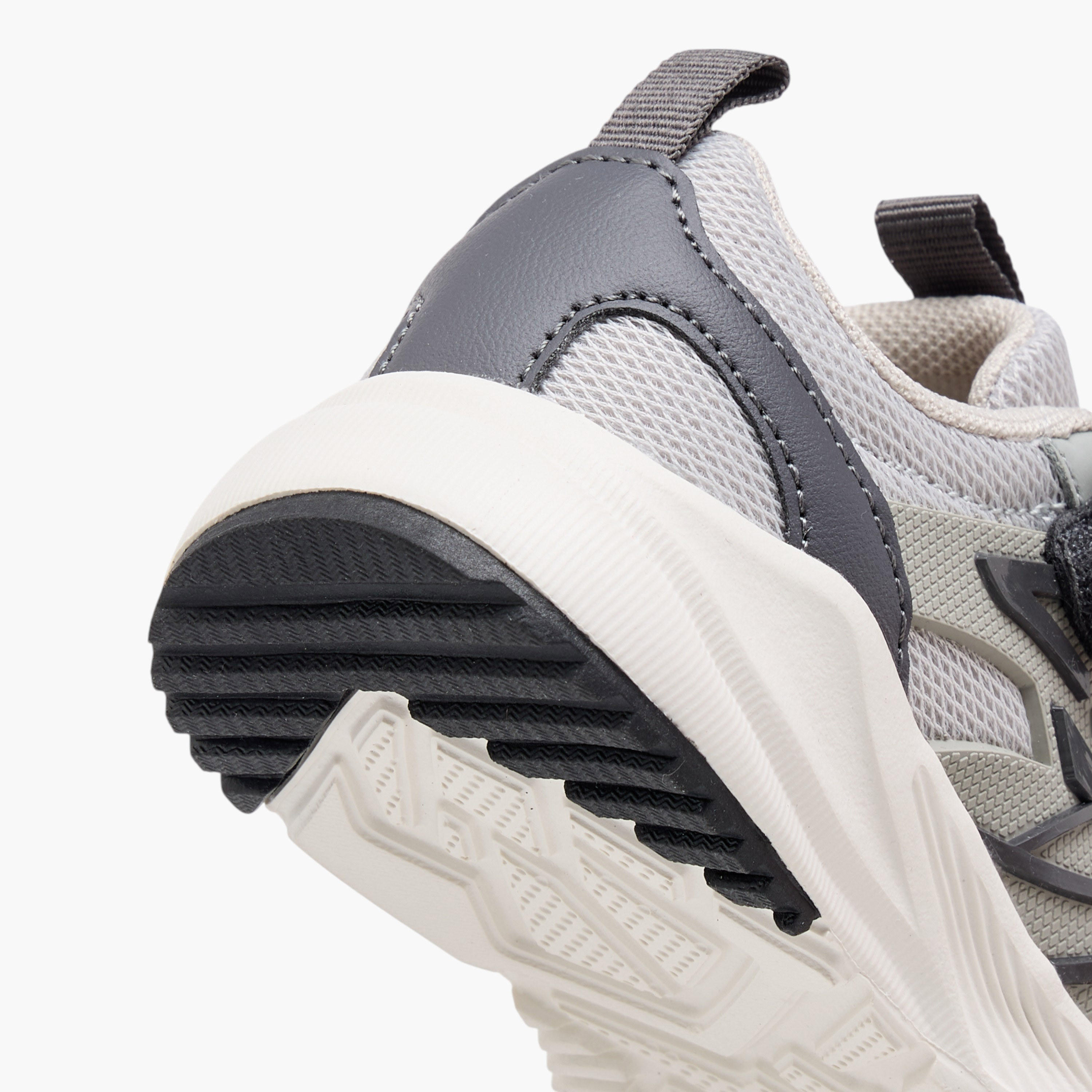 Juniors Panelled Sneakers with Hook and Loop Closure-boys-shoes-sneakers-image-5