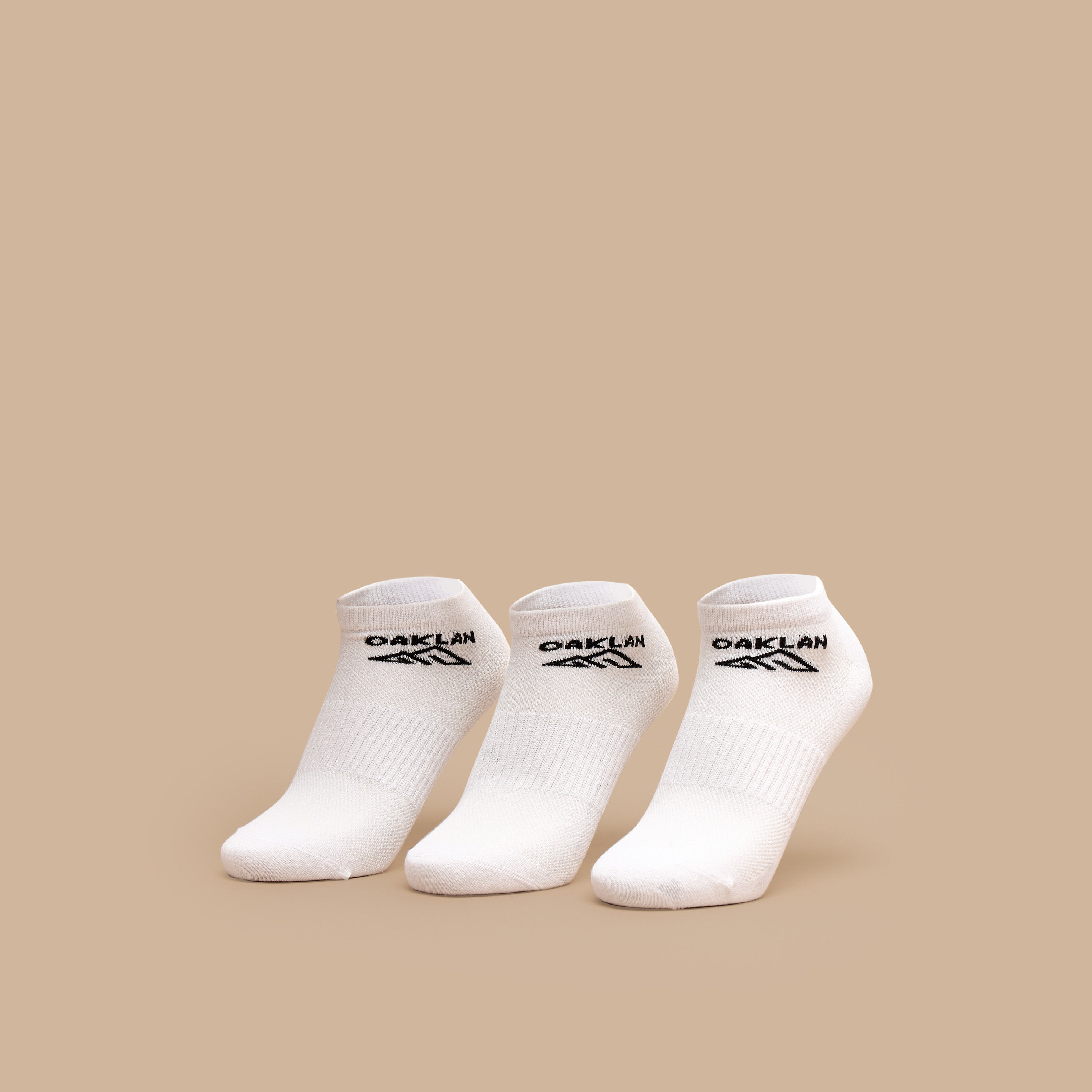 طقم جوارب بارزة الملمس 3 قطع بطول الكاحل من أوكلان من شو إكسبرس-women-socksandstockings-image-1