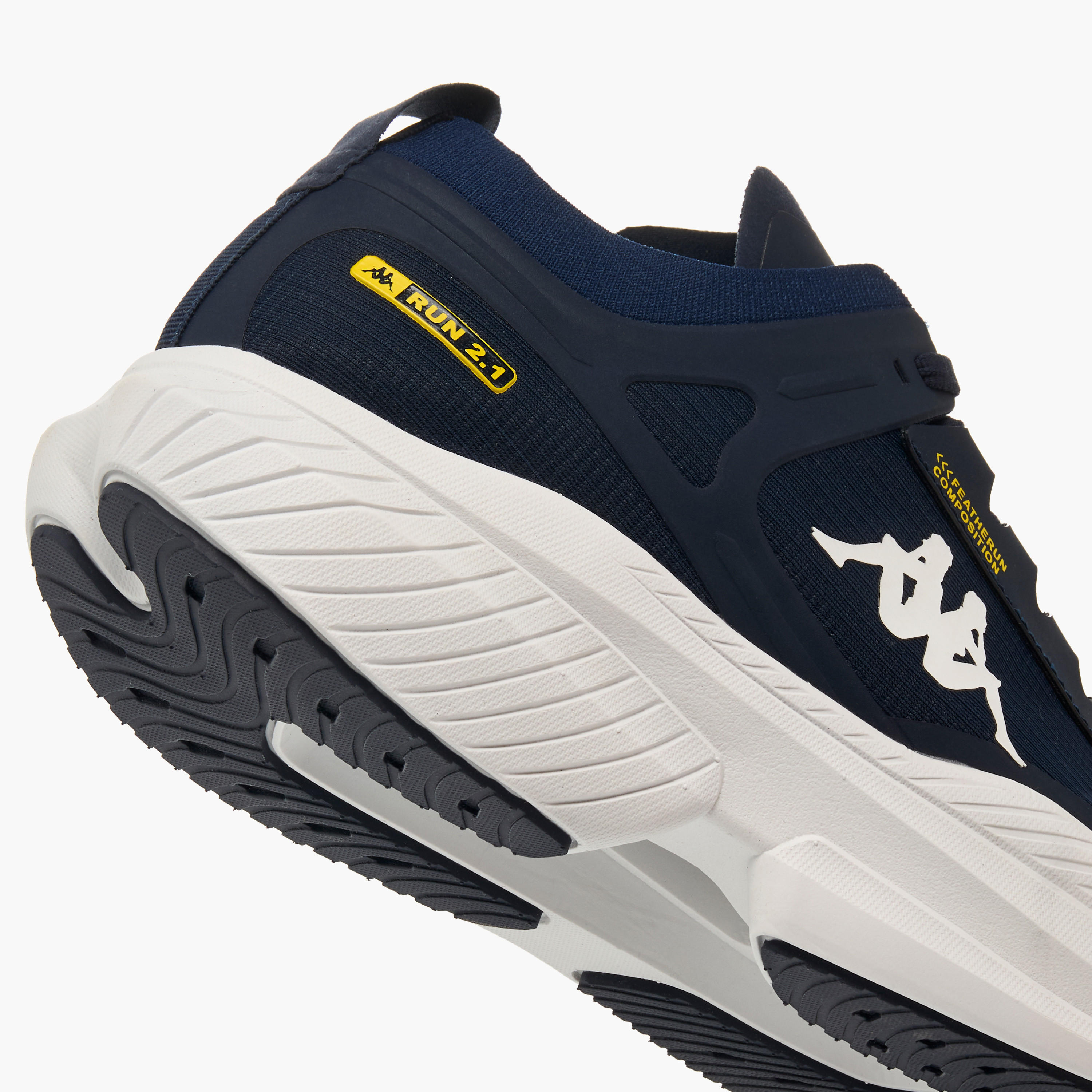 حذاء جري برباط إغلاق للرجال من كابا-sports-men-shoes-image-8