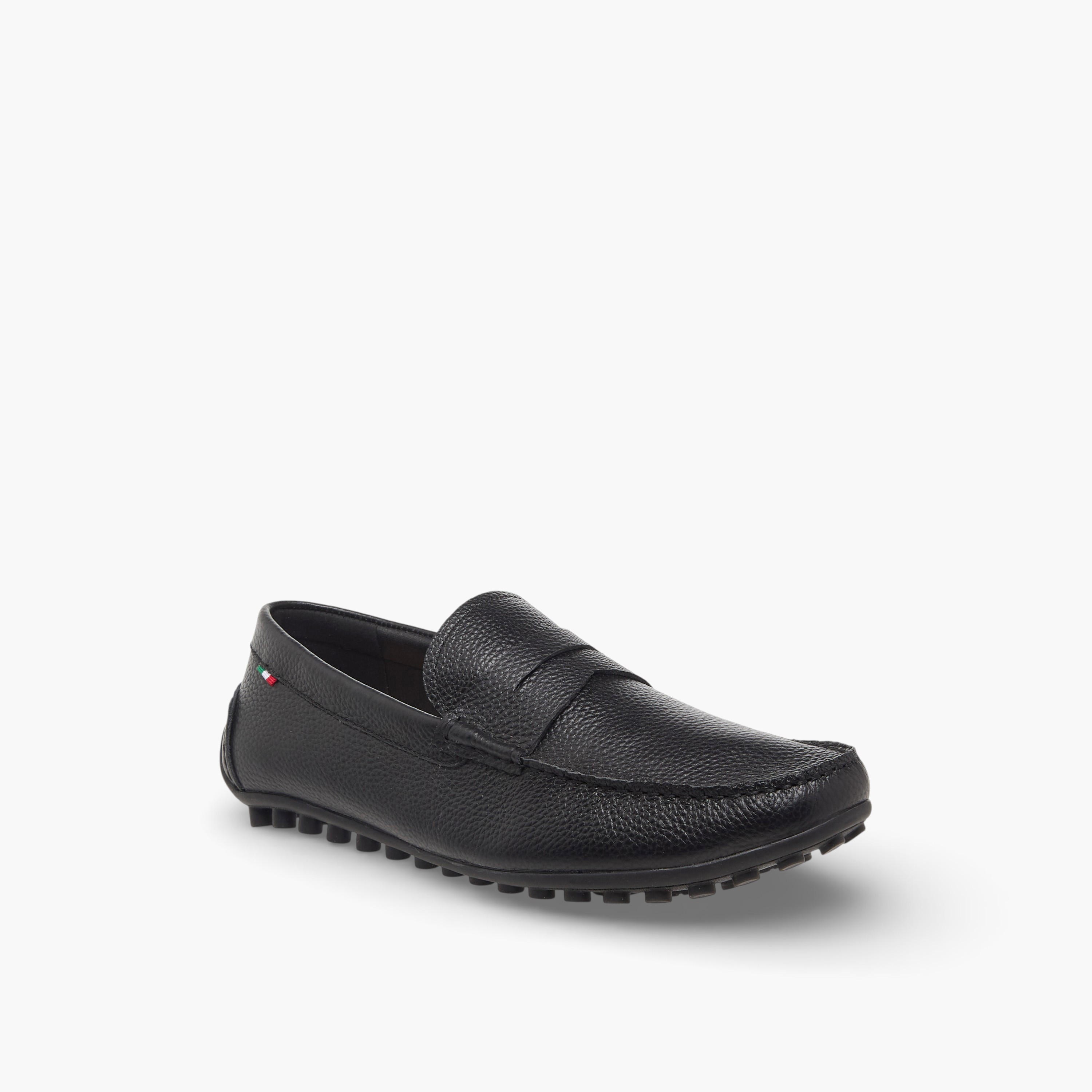 Renzo Ruganni Men Textured Leather Moccasins-men-shoes-loafersandmoccasins-image-2