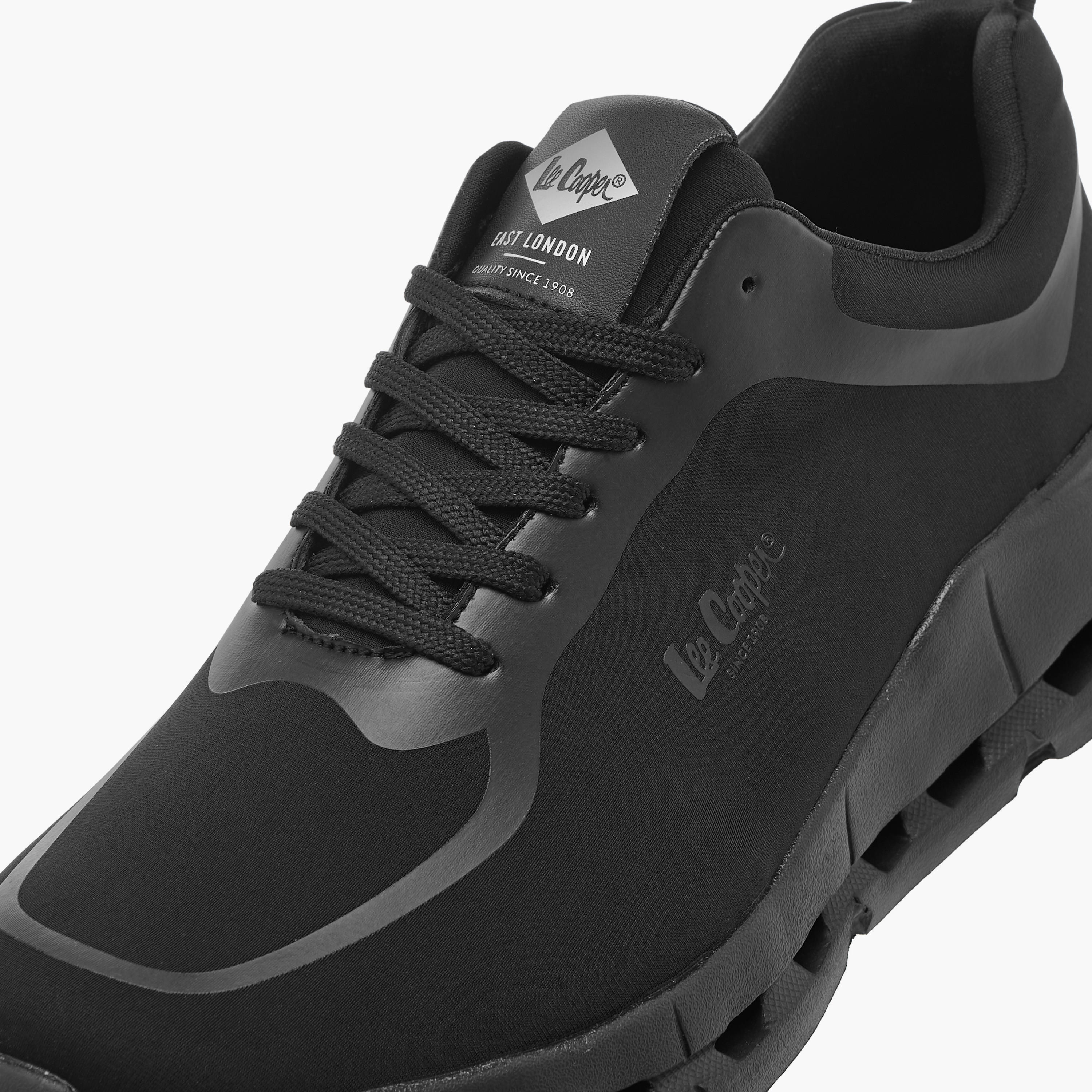 حذاء سنيكرز برباط إغلاق ولسان سحب للرجال من لي كوبر-men-shoes-sneakers-image-4