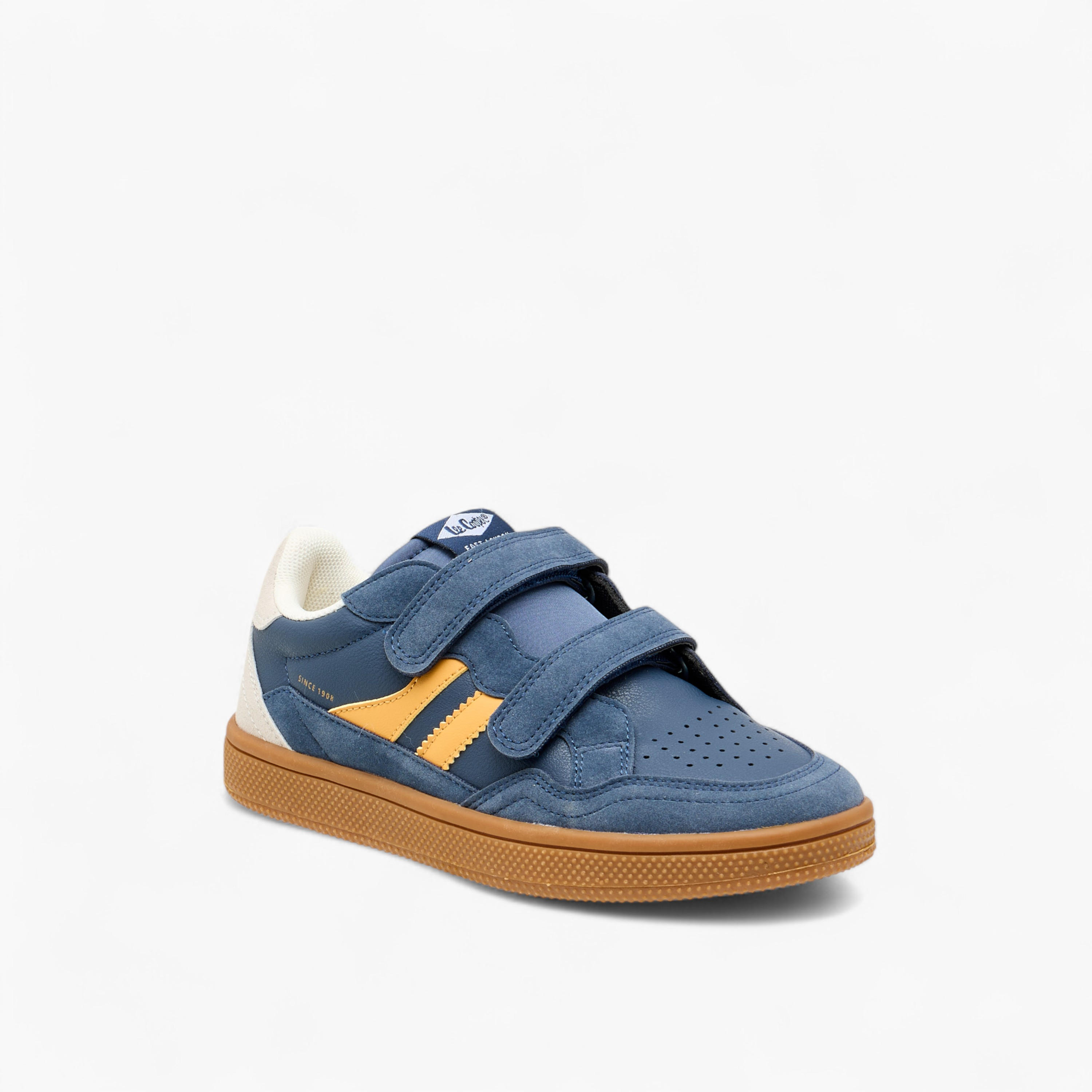Lee Cooper Boys' Colourblock Sneakers with Hook and Loop Closure-boys-shoes-sneakers-image-2
