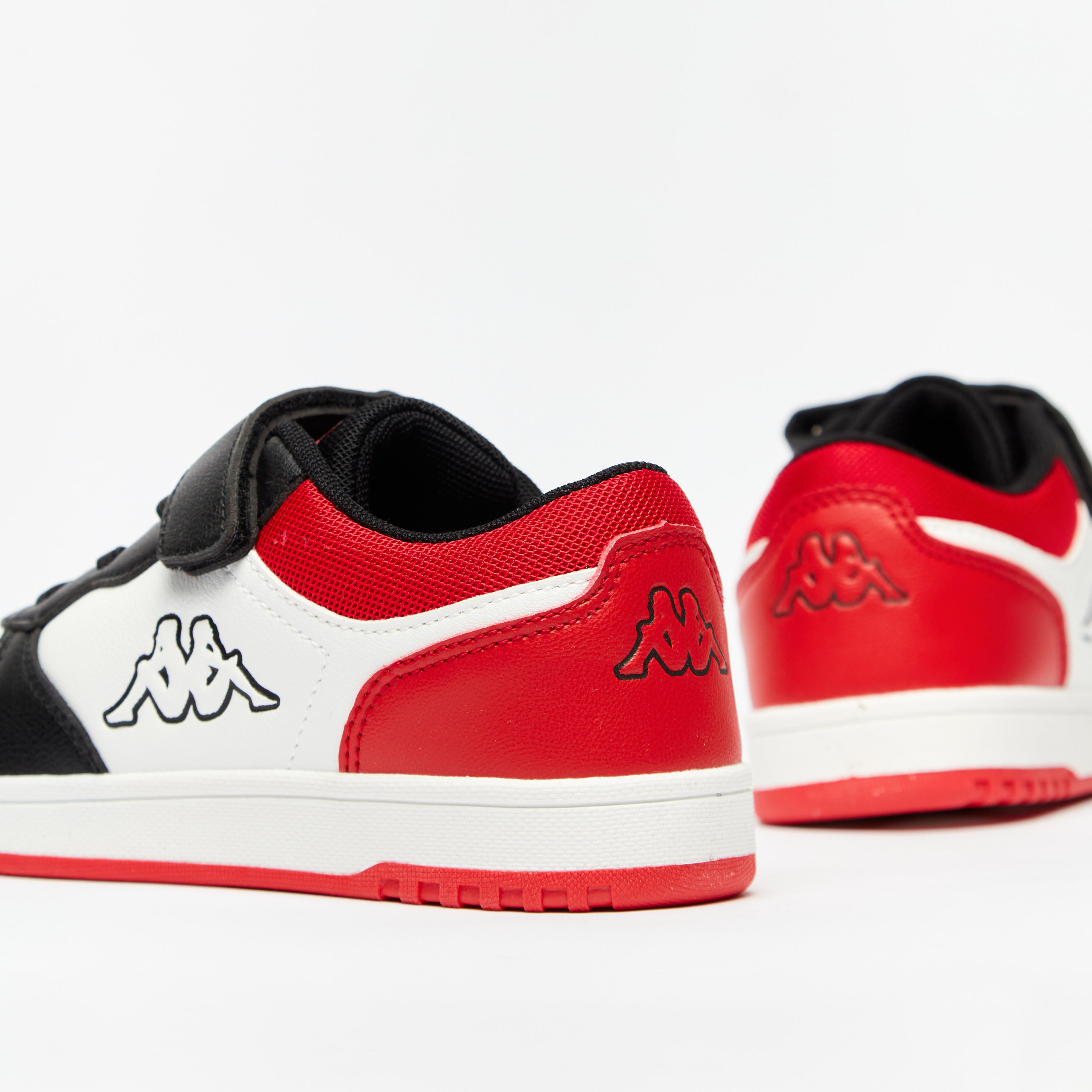 Kappa Kids' Colourblock Low Ankle Sneakers with Hook and Loop Closure-boys-shoes-sneakers-image-4