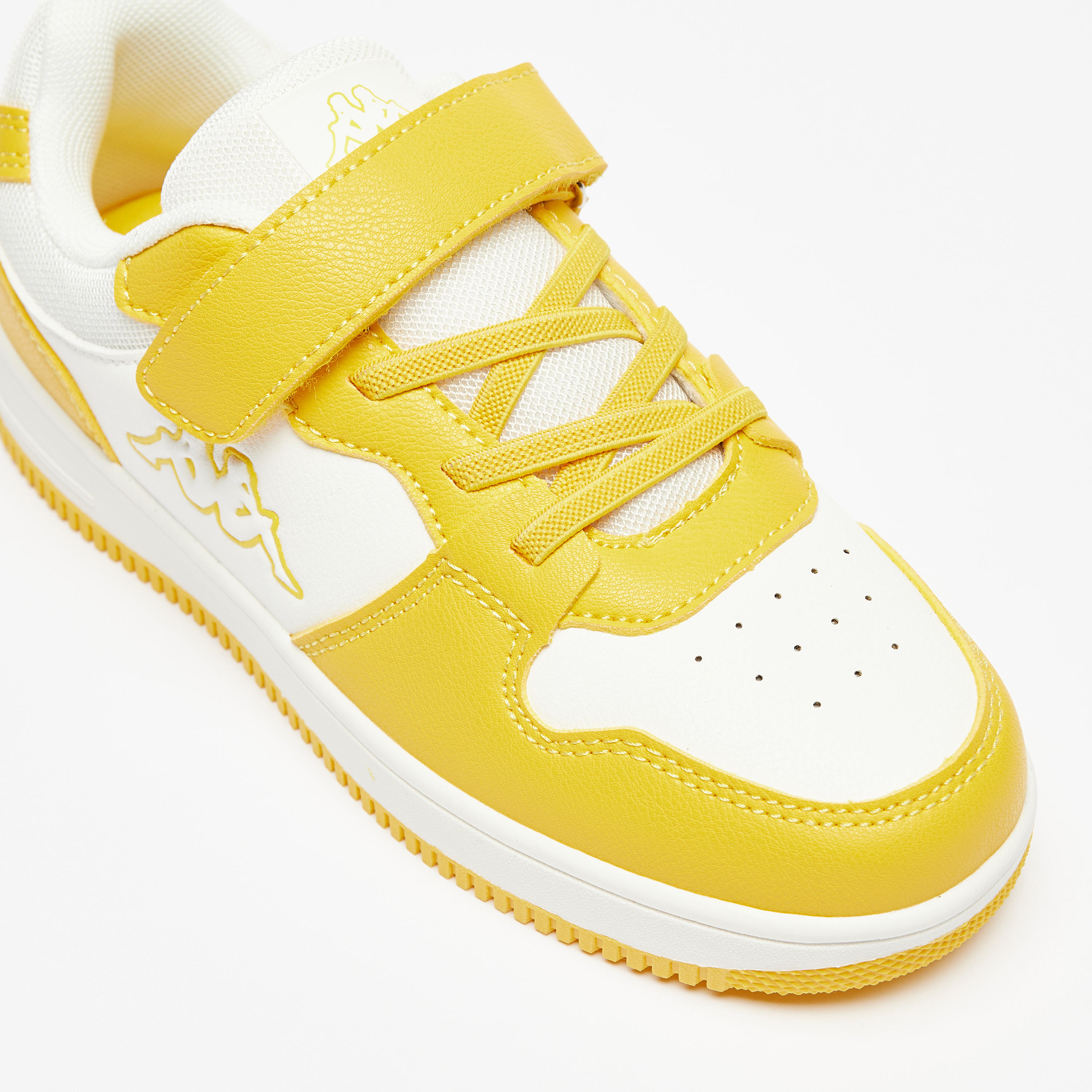 Kappa Girls' Panelled Low-Ankle Sneakers with Hook and Loop Closure-girls-shoes-sneakers-image-5