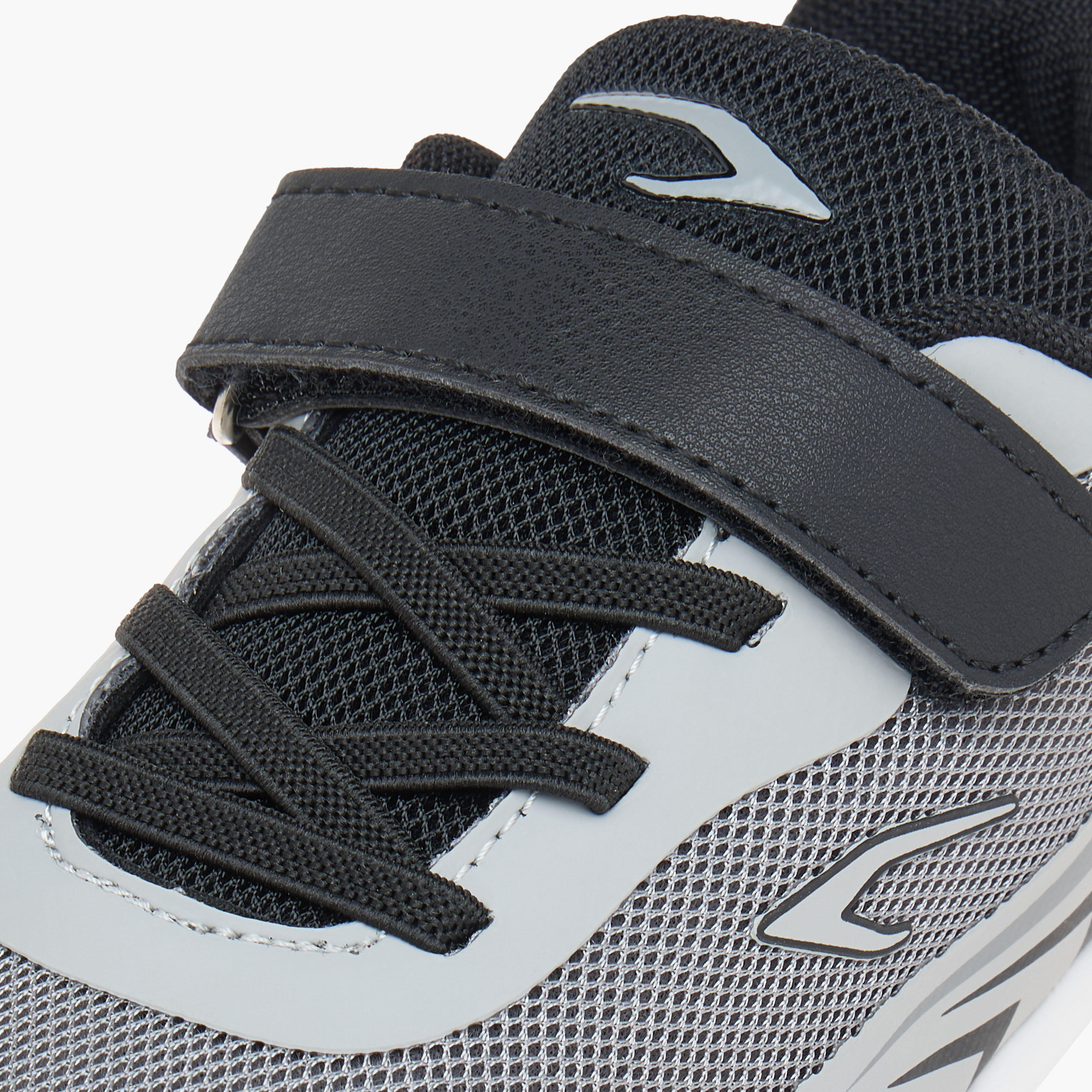 Dash Printed Lightweight Sports Shoes with Hook and Loop Closure-girls-shoes-sports-image-9