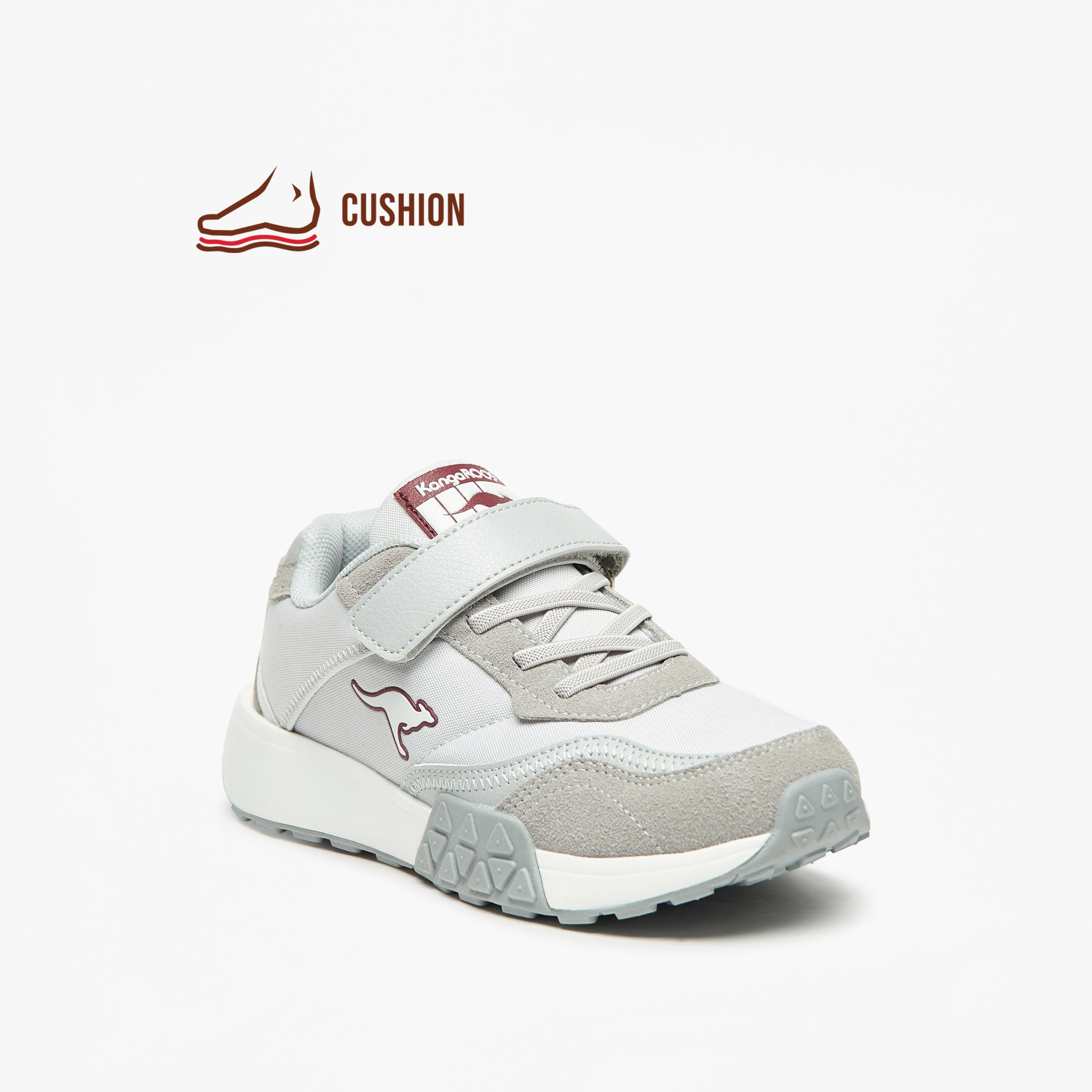 حذاء مشي بشريط إغلاق لاصق وشعار منقوش للأولاد من كانجاروز-boys-shoes-sneakers-image-11