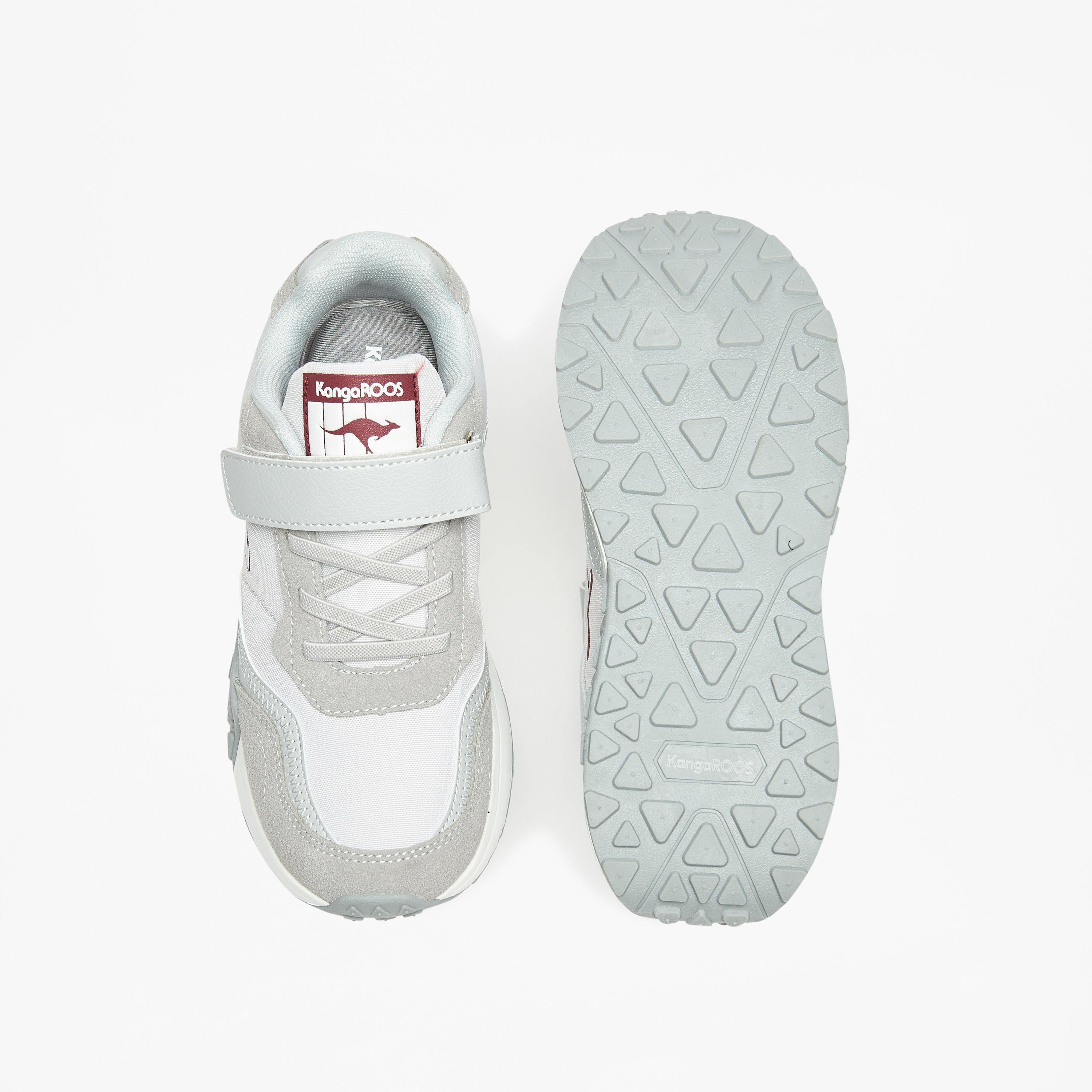 حذاء مشي بشريط إغلاق لاصق وشعار منقوش للأولاد من كانجاروز-boys-shoes-sneakers-image-14
