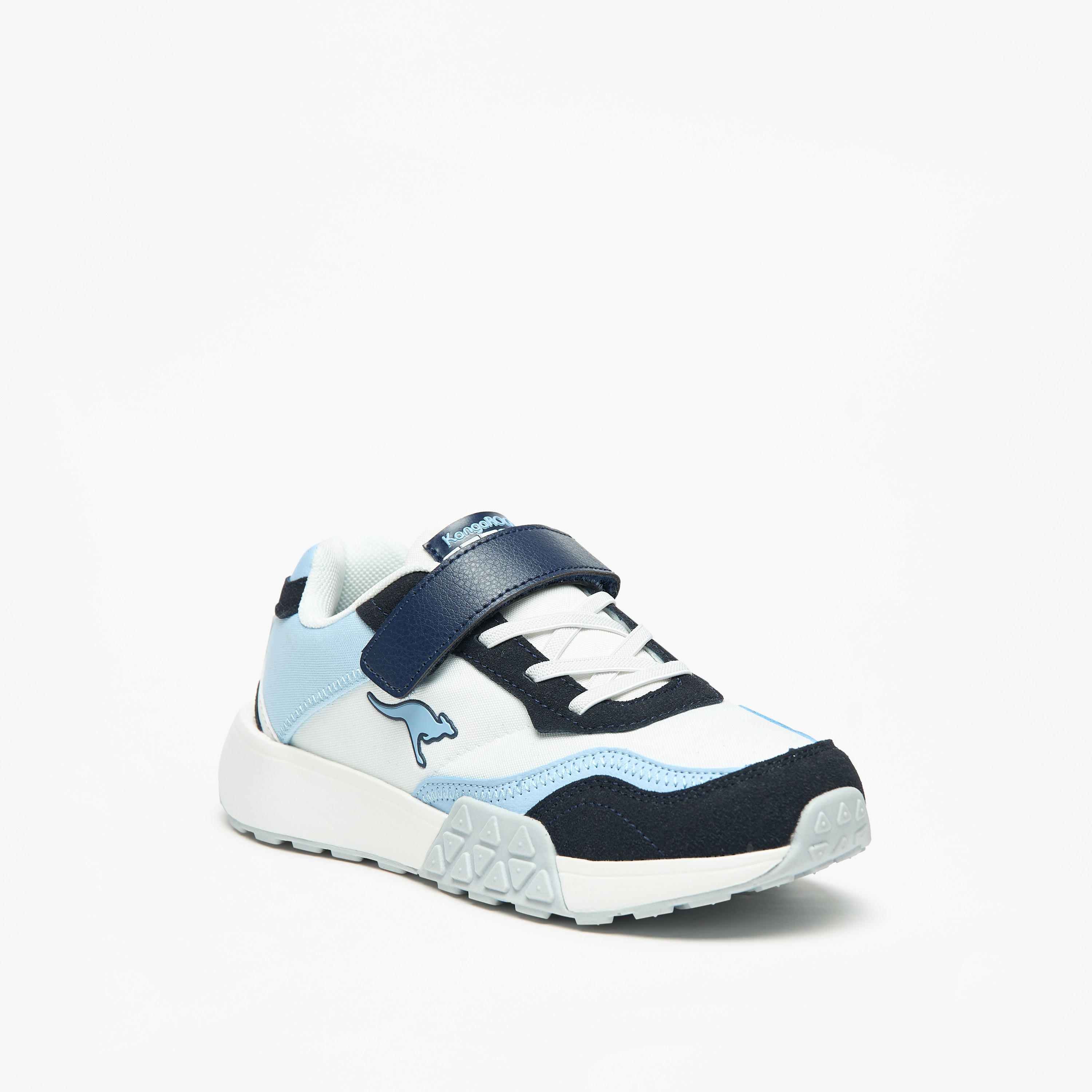 حذاء مشي بشريط إغلاق لاصق وشعار منقوش للأولاد من كانجاروز-boys-shoes-sneakers-image-6