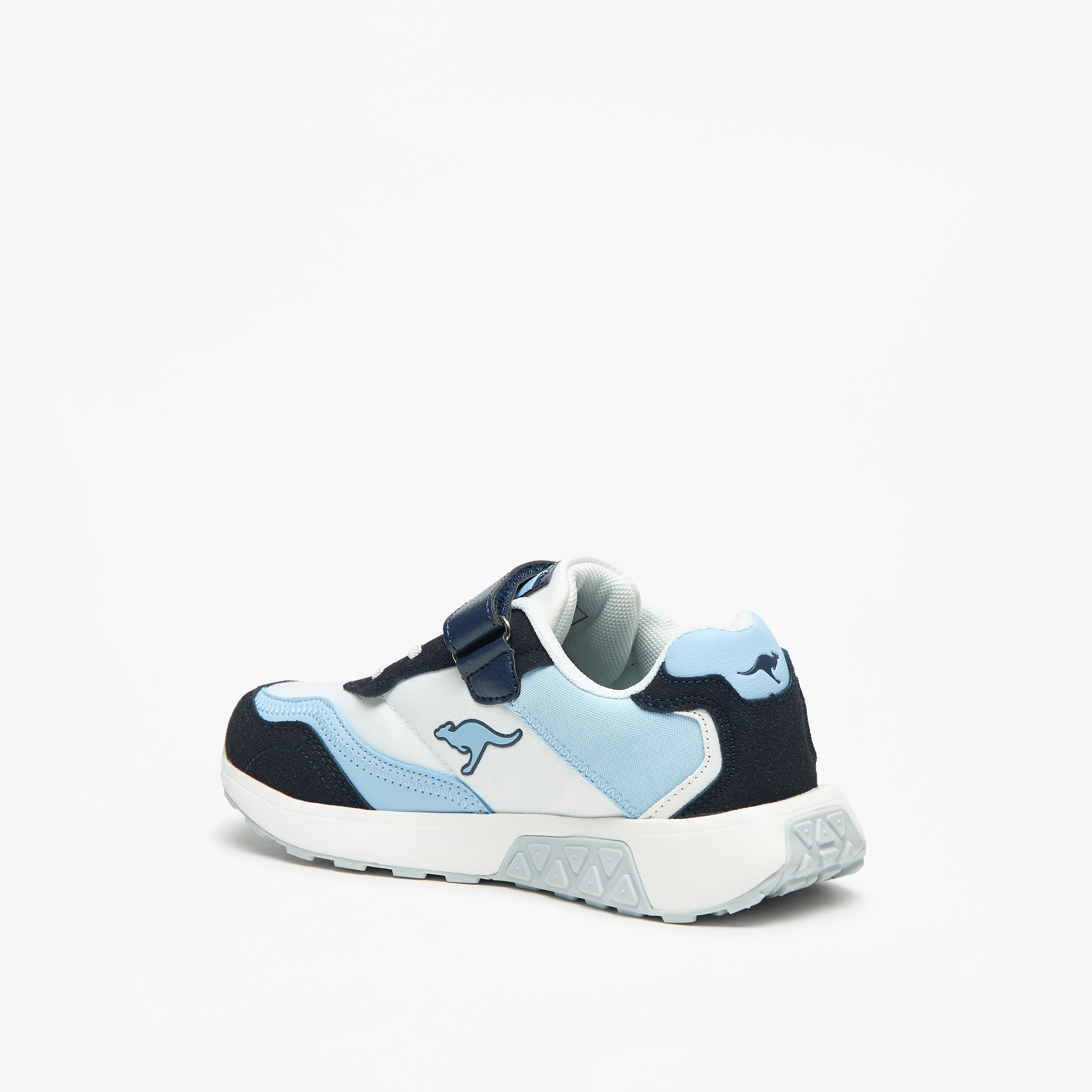 حذاء مشي بشريط إغلاق لاصق وشعار منقوش للأولاد من كانجاروز-boys-shoes-sneakers-image-7