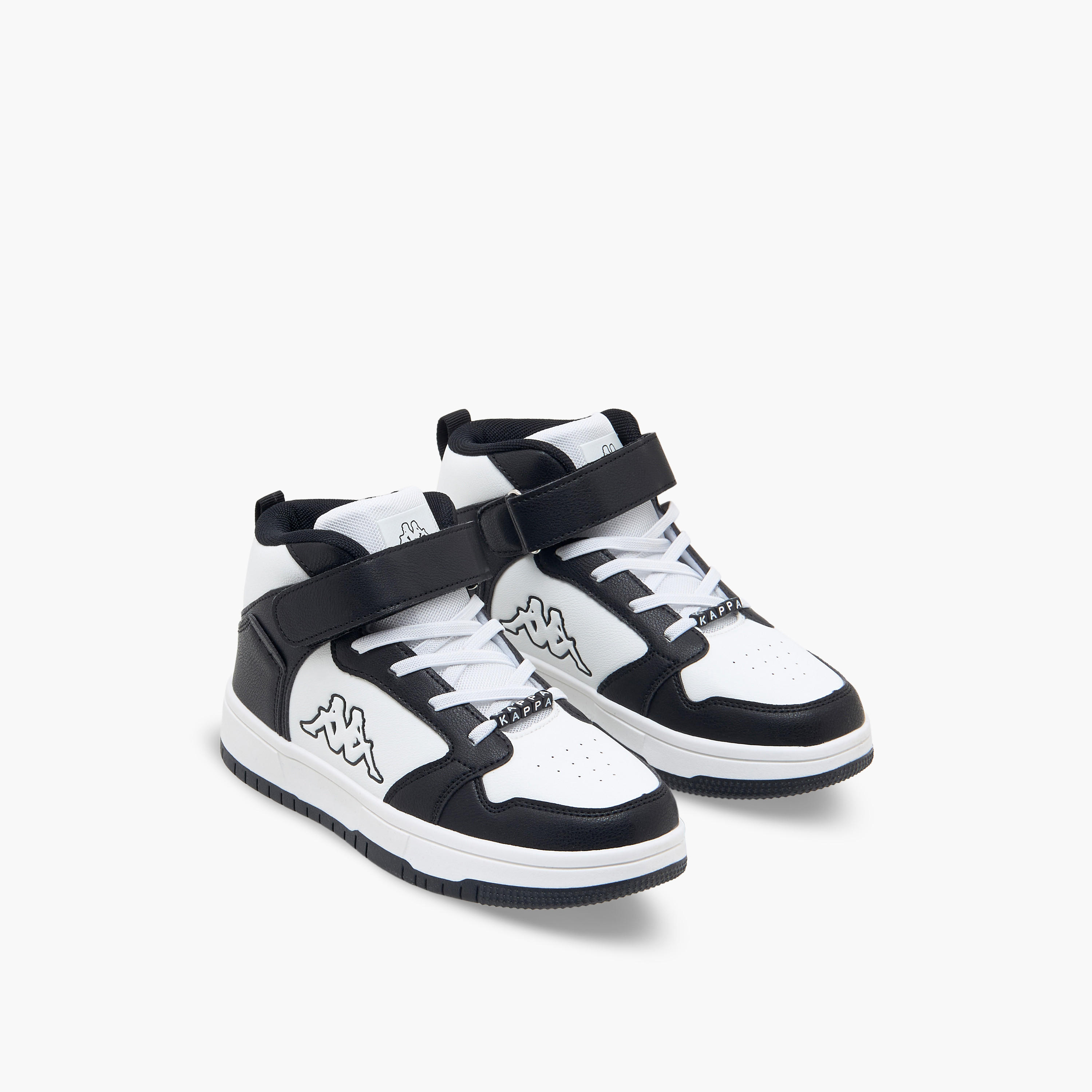حذاء رياضي بشريط إغلاق لاصق للأولاد من كابا-sports-boys-shoes-image-1