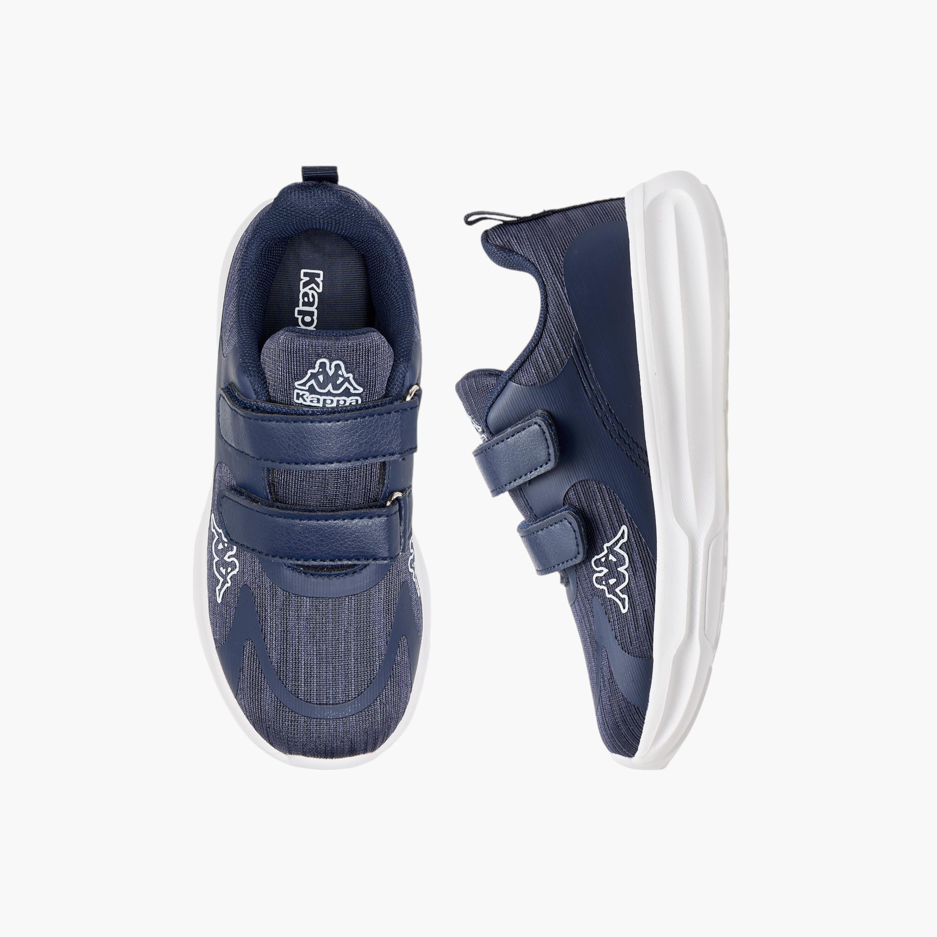 حذاء رياضي بشريط إغلاق لاصق ولسان سحب للأطفال من كابا-boys-shoes-sneakers-image-1