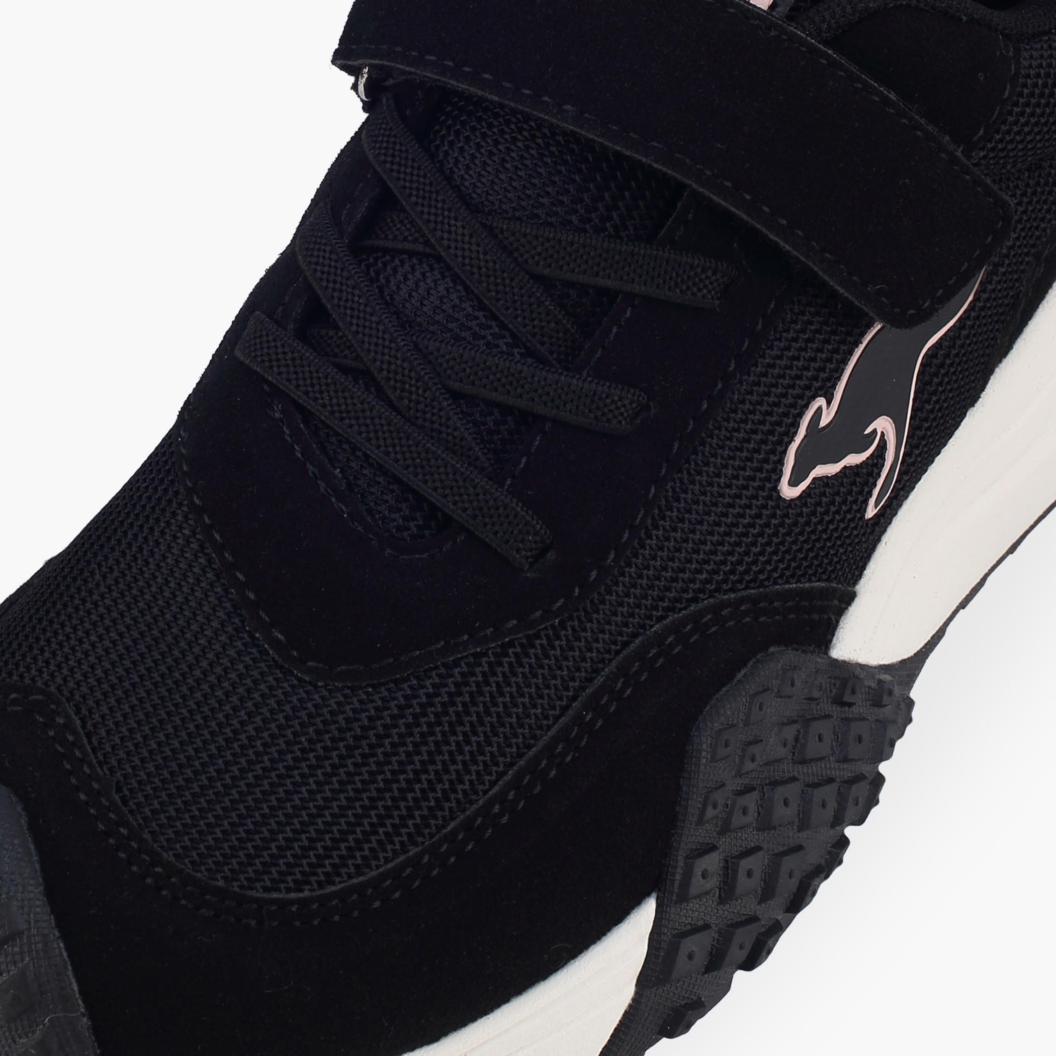 حذاء سنيكرز بشريط إغلاق لاصق للبنات من كانجاروز-girls-shoes-sneakers-image-4