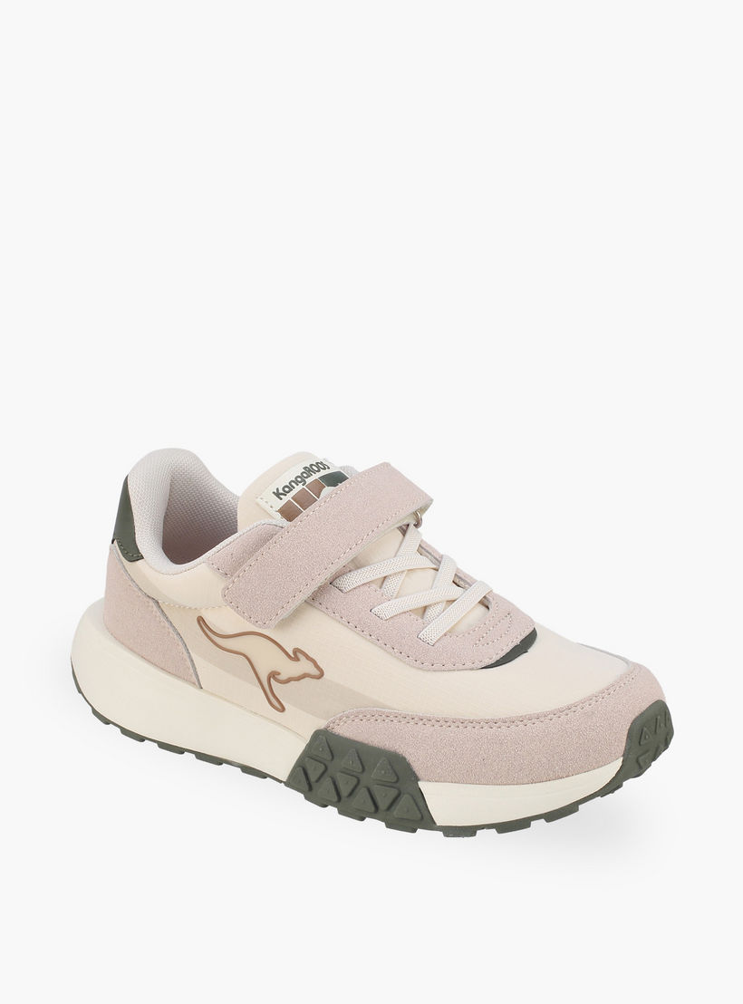 حذاء رياضي للأولاد بشريط لاصق من كانغاروز-boys-shoes-sneakers-image-2