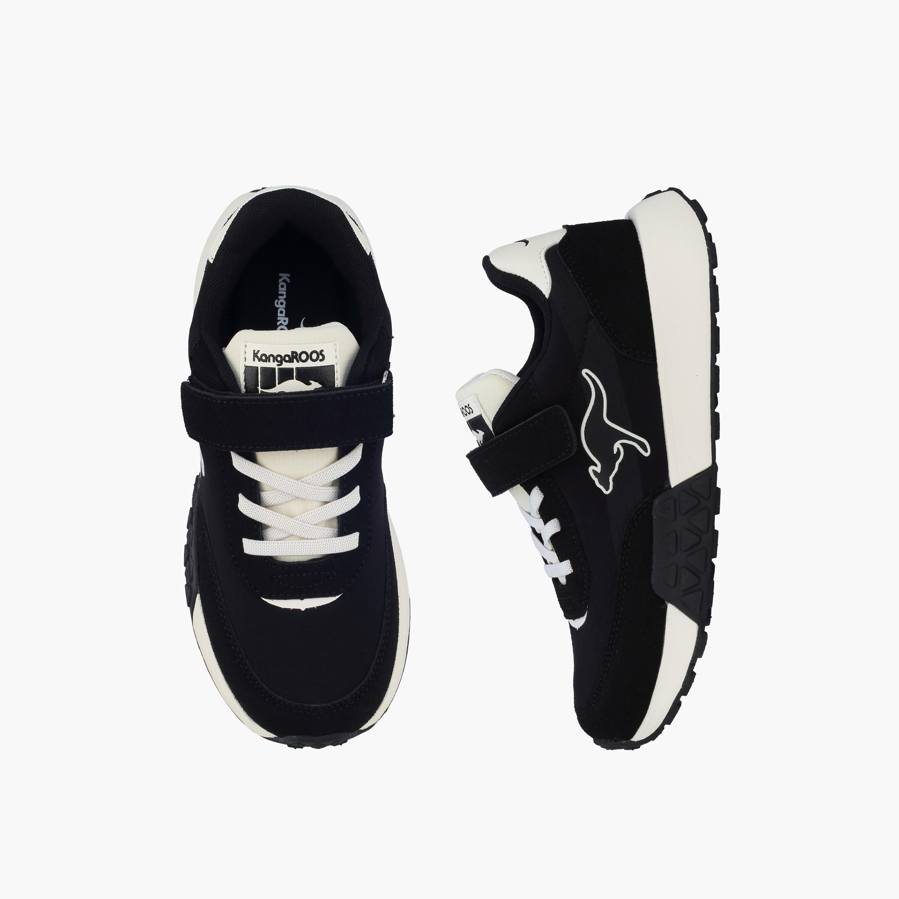 حذاء رياضي للأولاد بشريط لاصق من كانغاروز-boys-shoes-sneakers-image-1