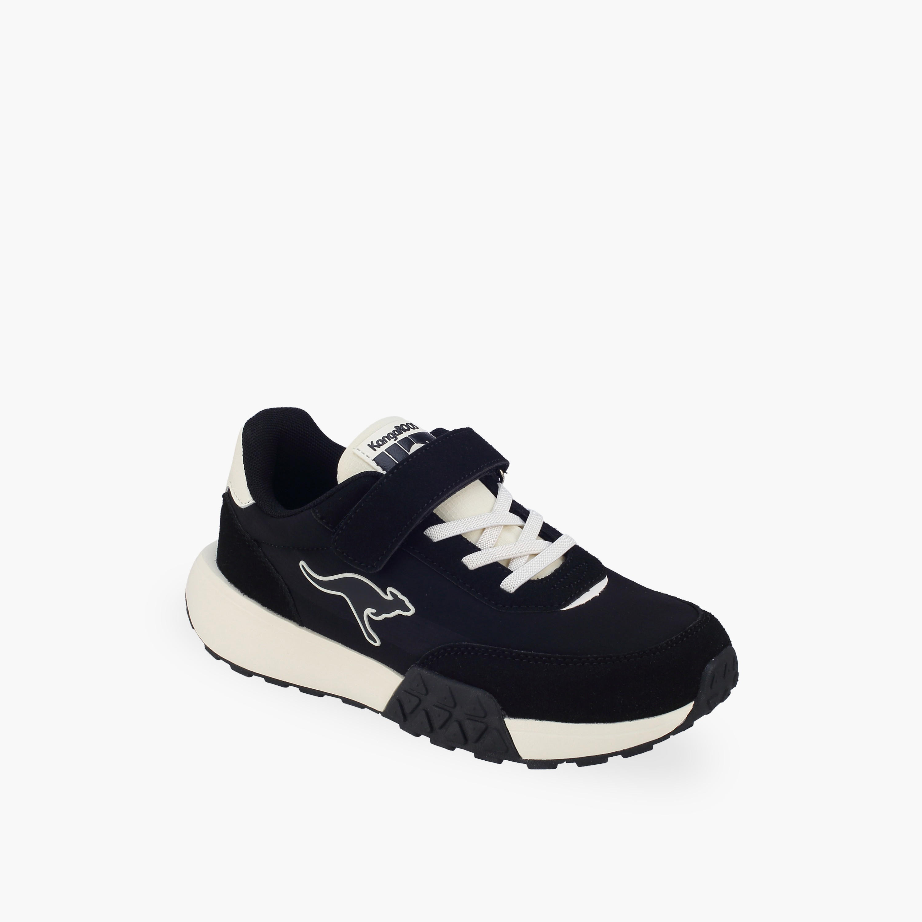 حذاء رياضي للأولاد بشريط لاصق من كانغاروز-boys-shoes-sneakers-image-2
