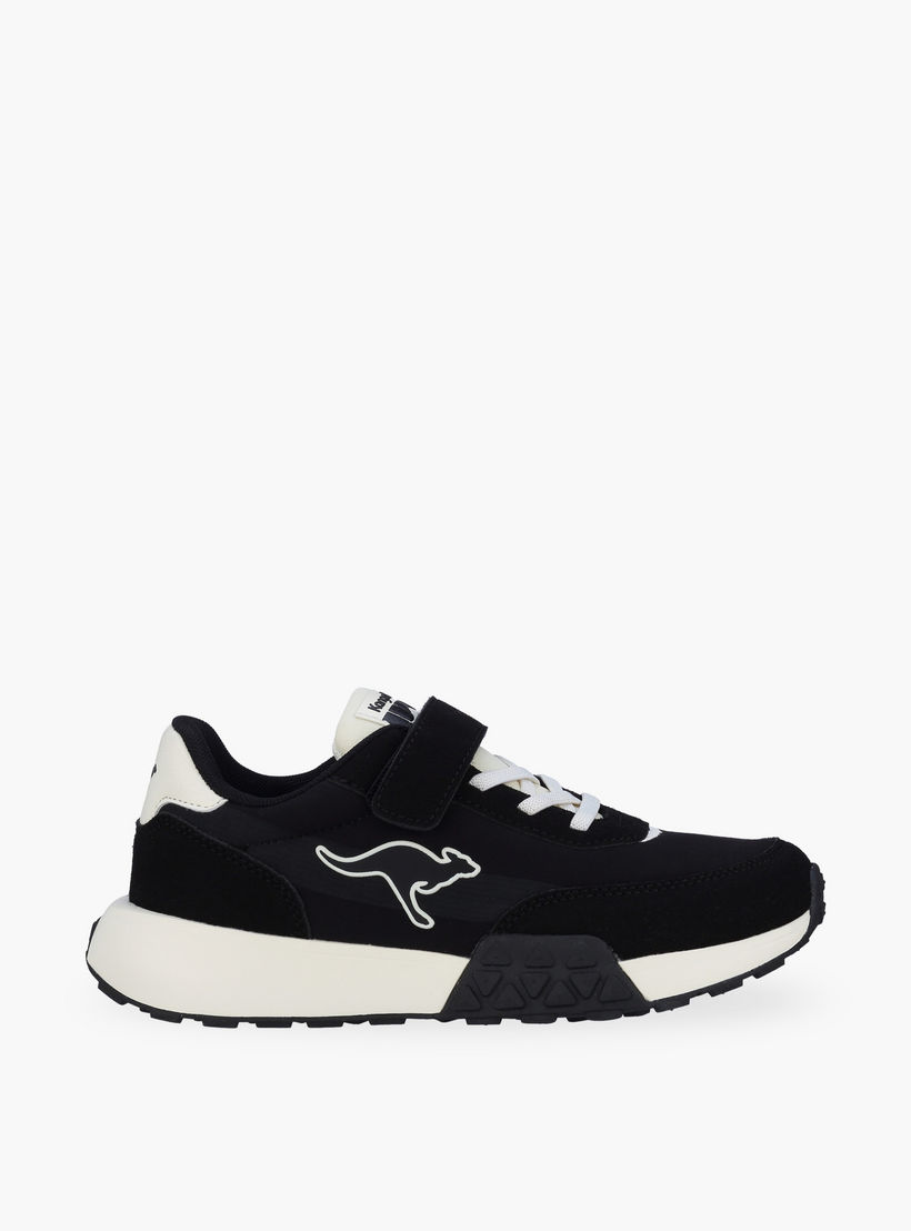 حذاء رياضي للأولاد بشريط لاصق من كانغاروز-boys-shoes-sneakers-image-3