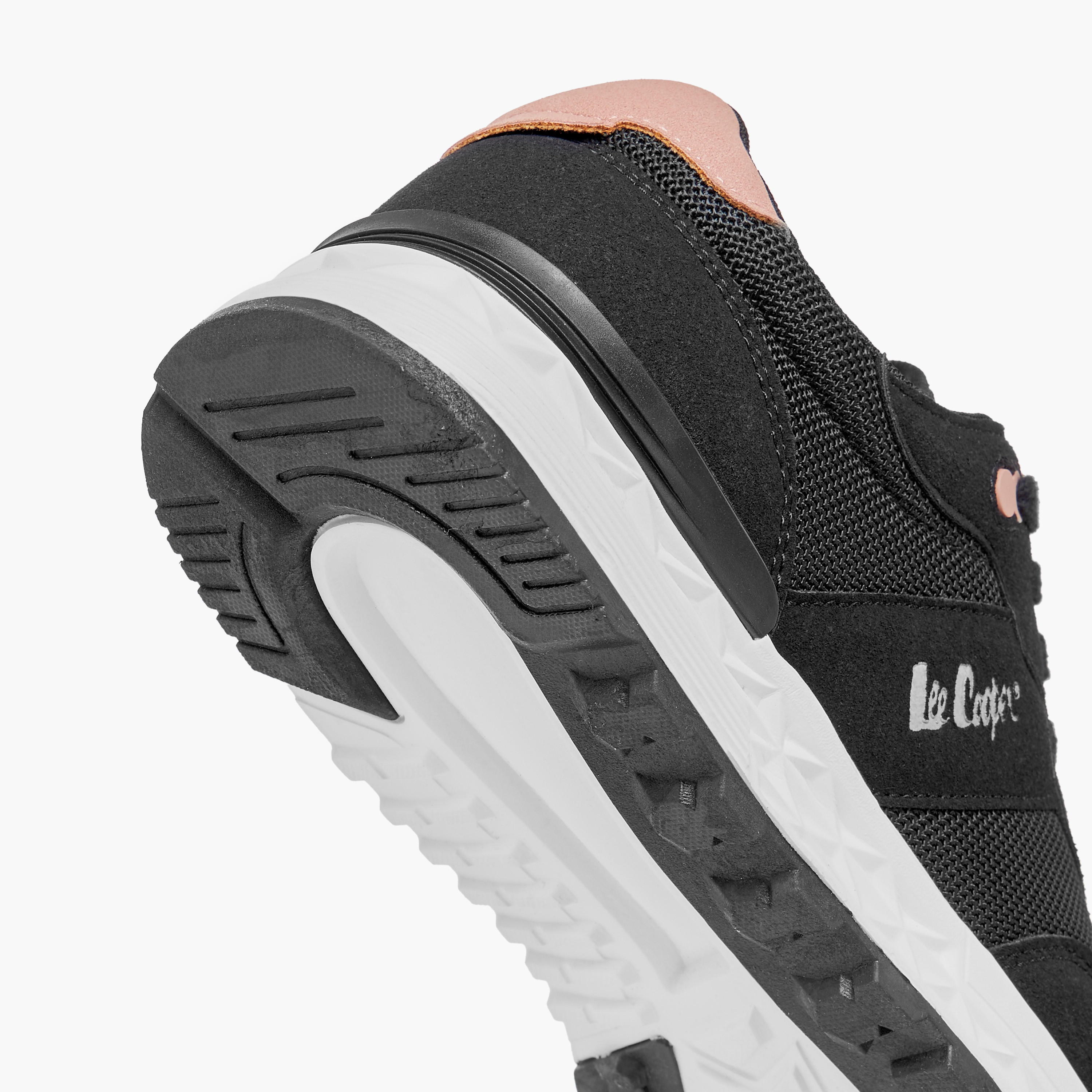 حذاء سنيكرز برباط إغلاق وبتفاصيل شعار للنساء من لي كوبر-women-shoes-sneakers-image-6