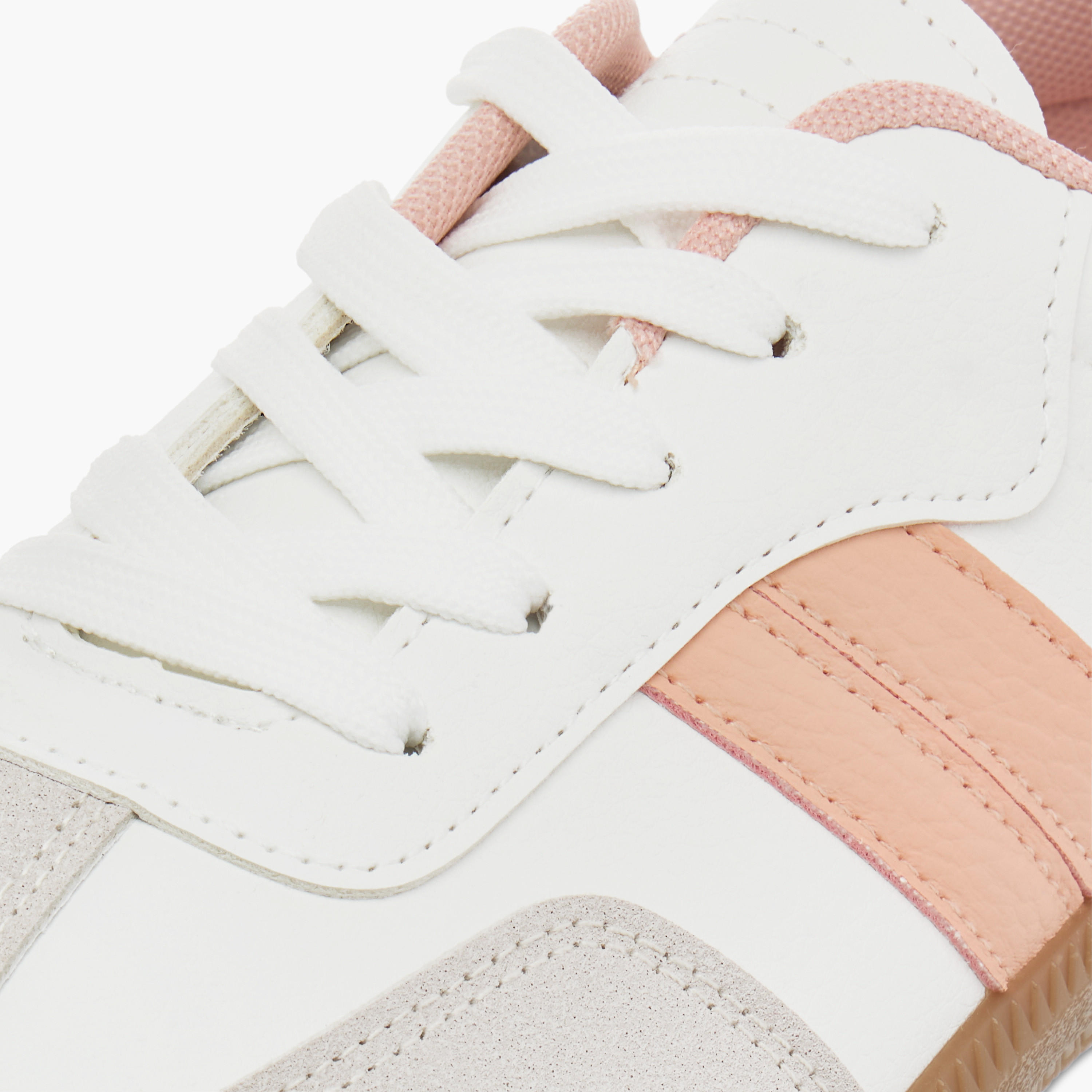 Dash Panelled Low Ankle Sneakers with Lace-Up Closure-women-shoes-sneakers-image-4