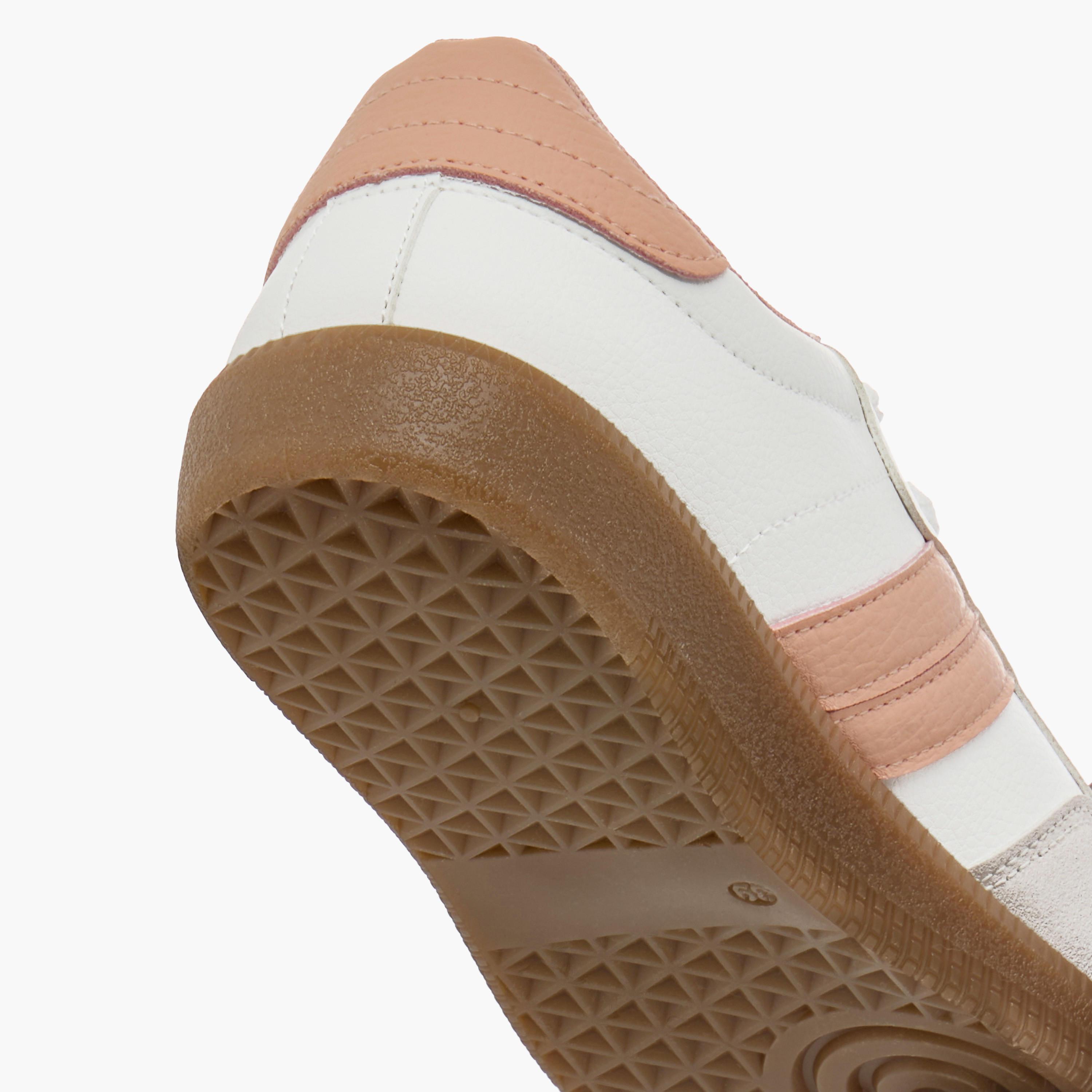 Dash Panelled Low Ankle Sneakers with Lace-Up Closure-women-shoes-sneakers-image-5