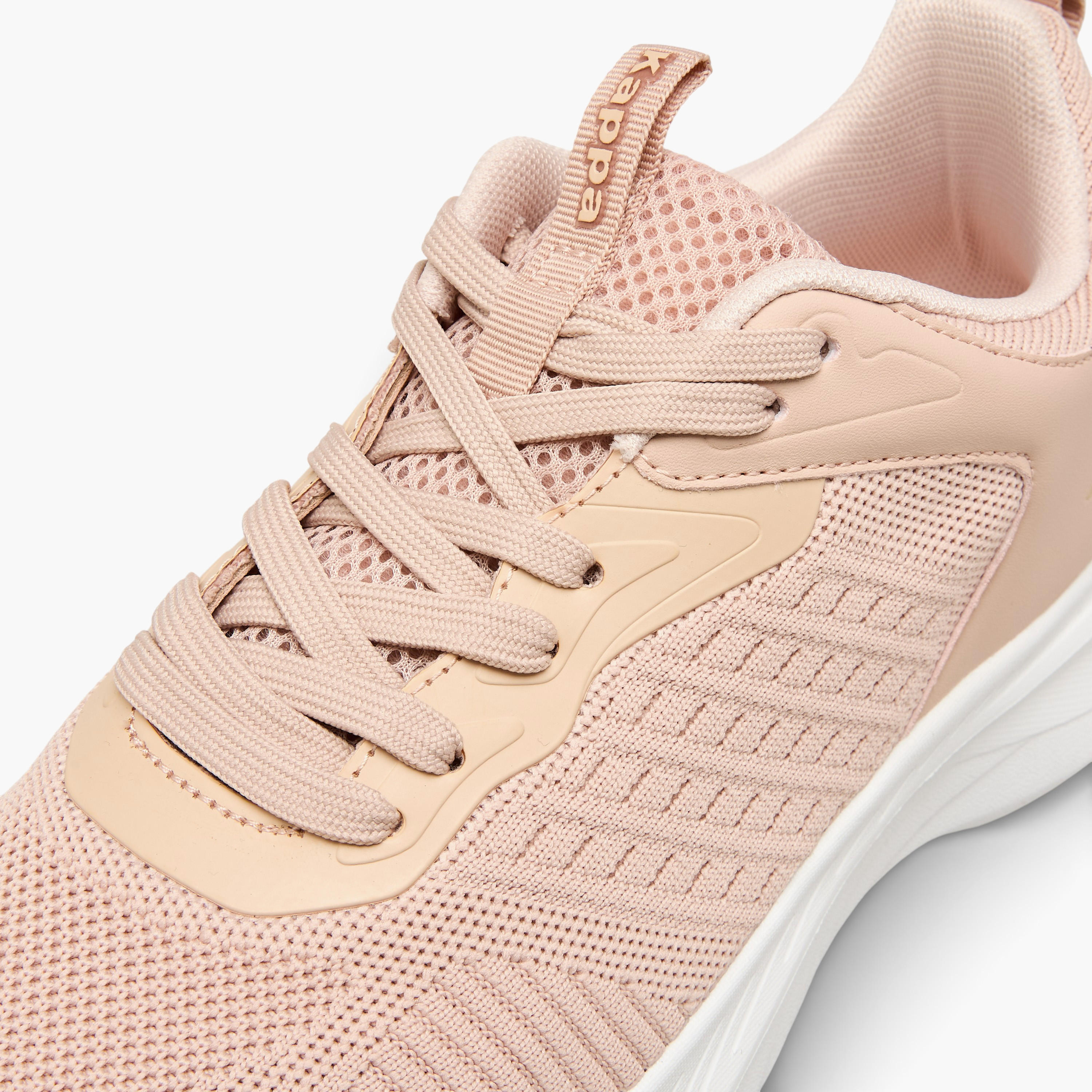 حذاء رياضي برباط إغلاق للنساء من كابا-women-shoes-sneakers-image-4