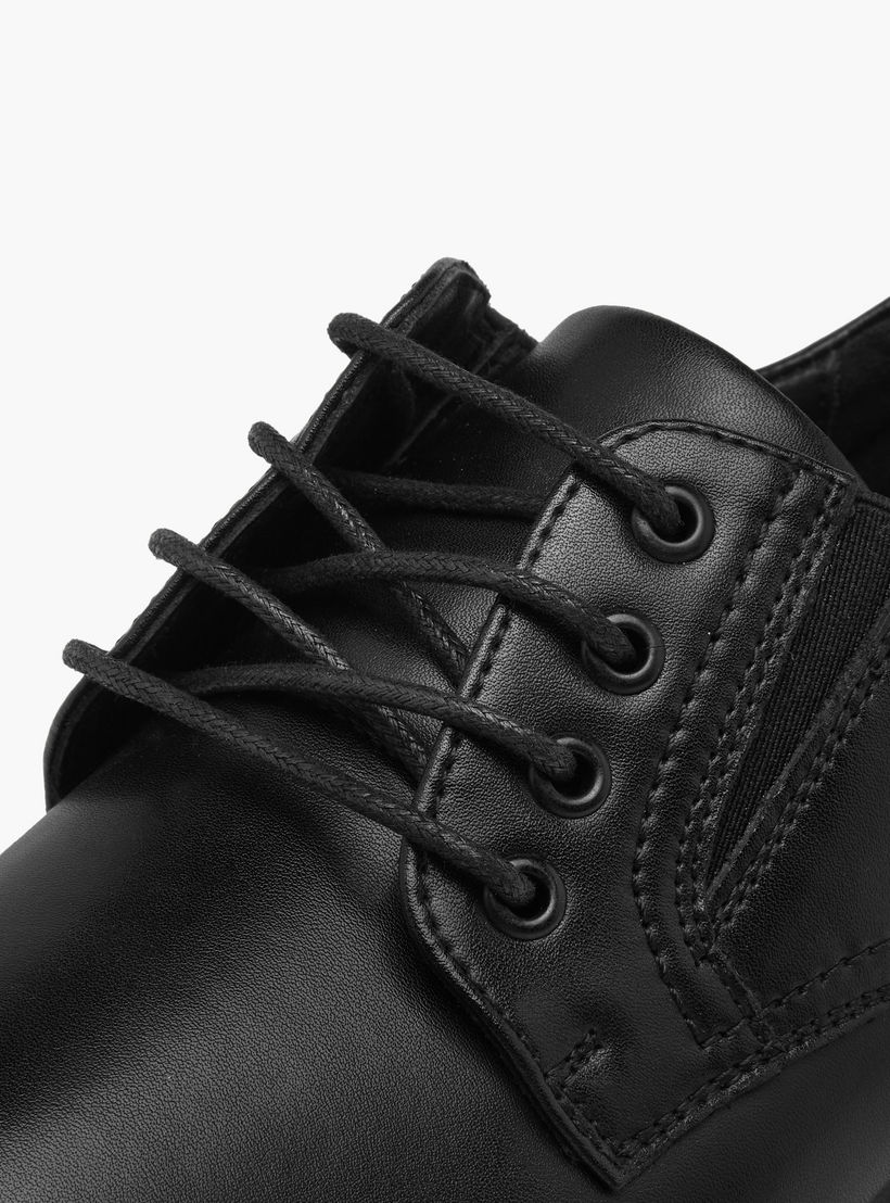 حذاء ديربي بألواح ورباط إغلاق من أل بي أل من شو إكسبريس-men-shoes-formalshoes-image-4