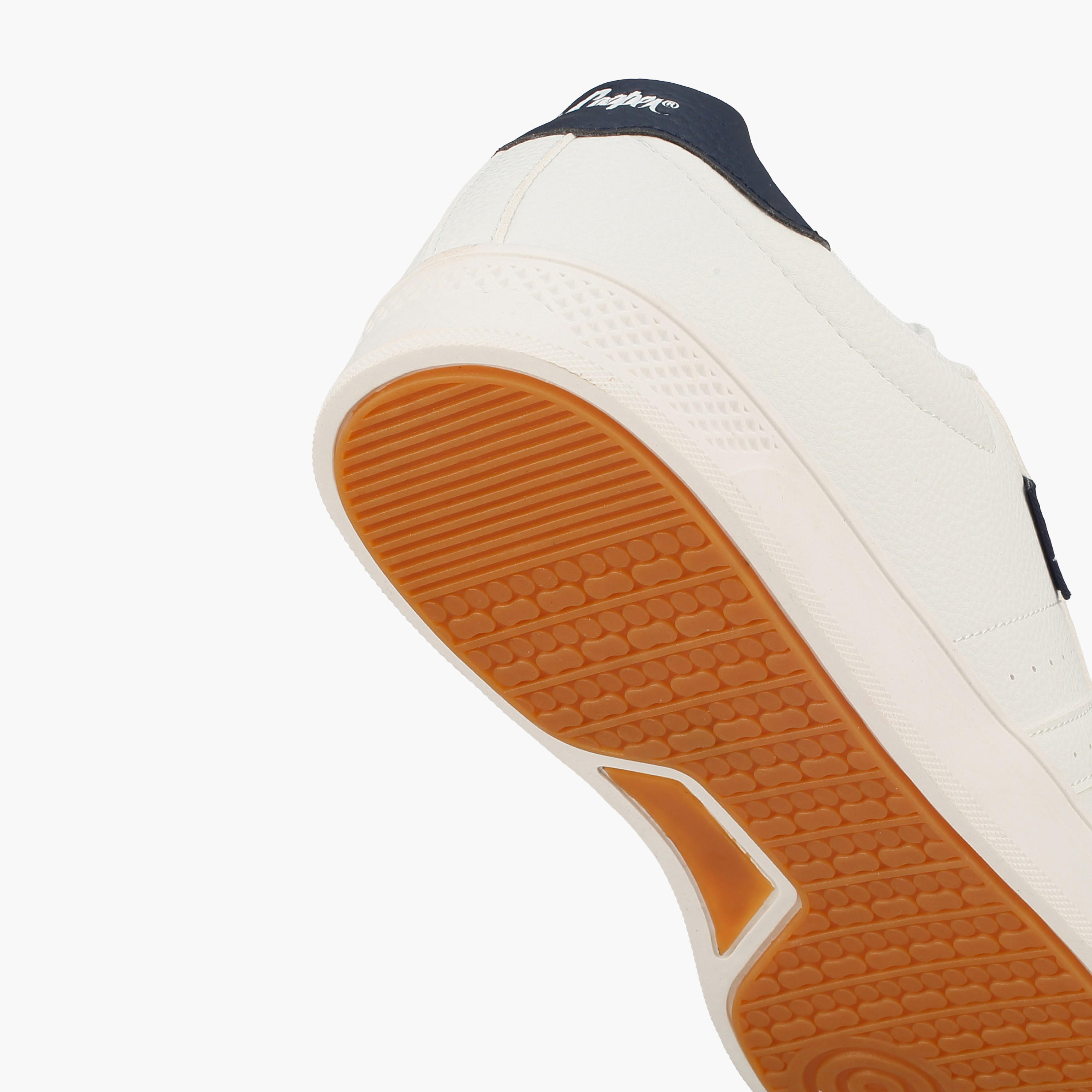 حذاء سنيكرز بطول الكاحل ورباط إغلاق للرجال من لي كوبر-men-shoes-sneakers-image-5