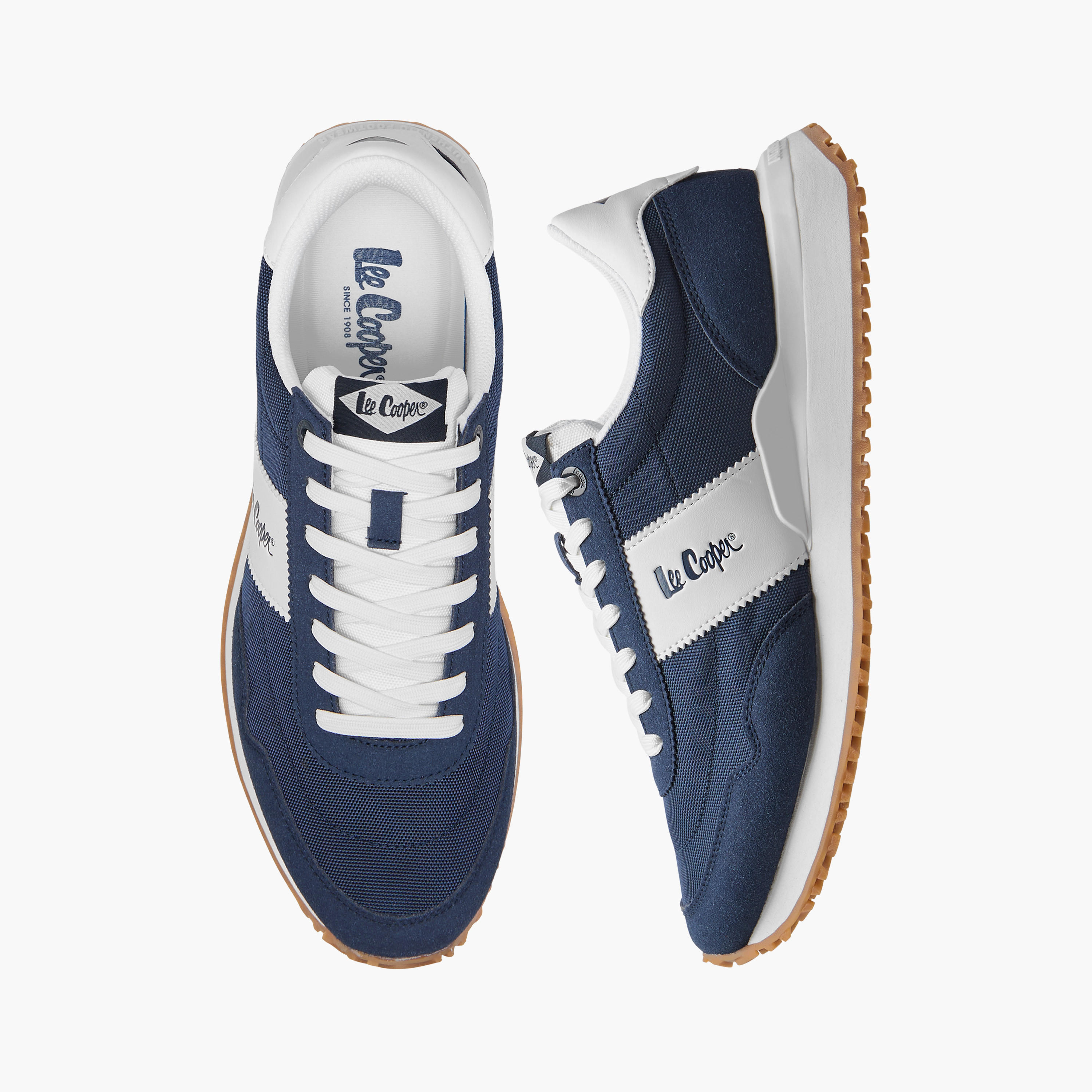 حذاء سنيكرز بتفاصيل شعار ورباط إغلاق للرجال من لي كوبر-men-shoes-sneakers-image-1