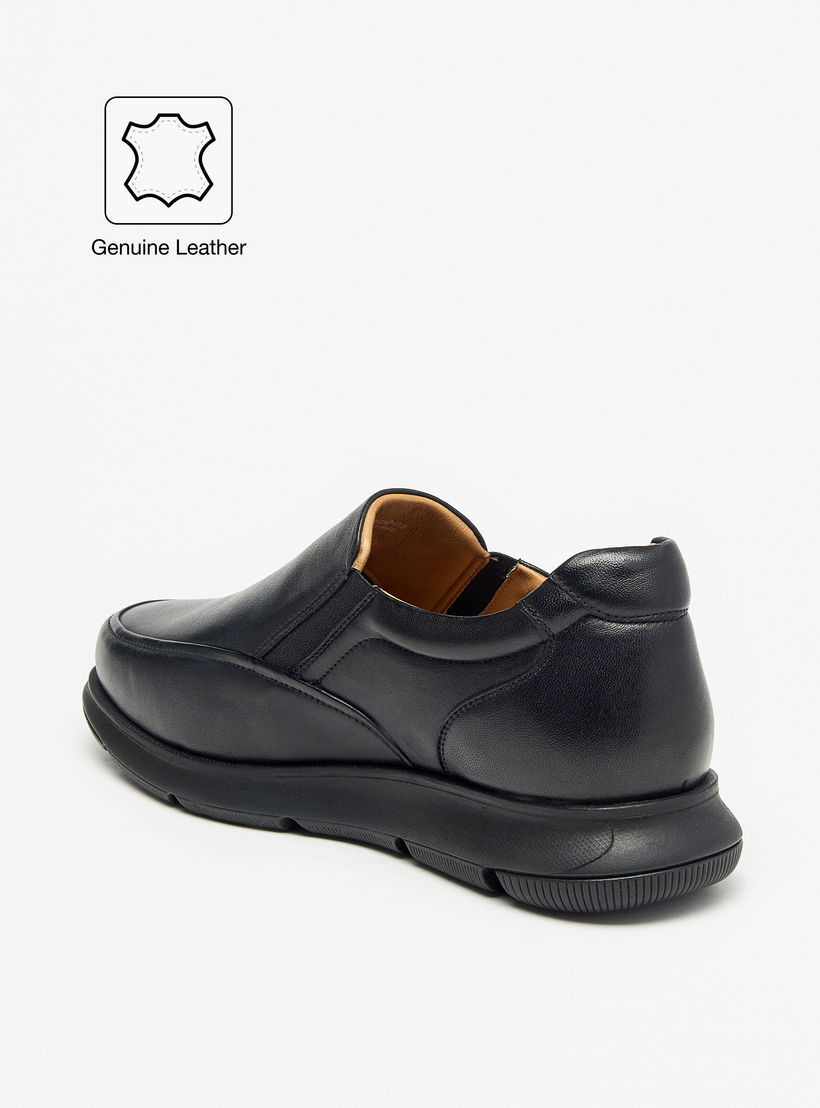 Le Confort Leather Solid Slip-On Loafers-men-shoes-formalshoes-image-2