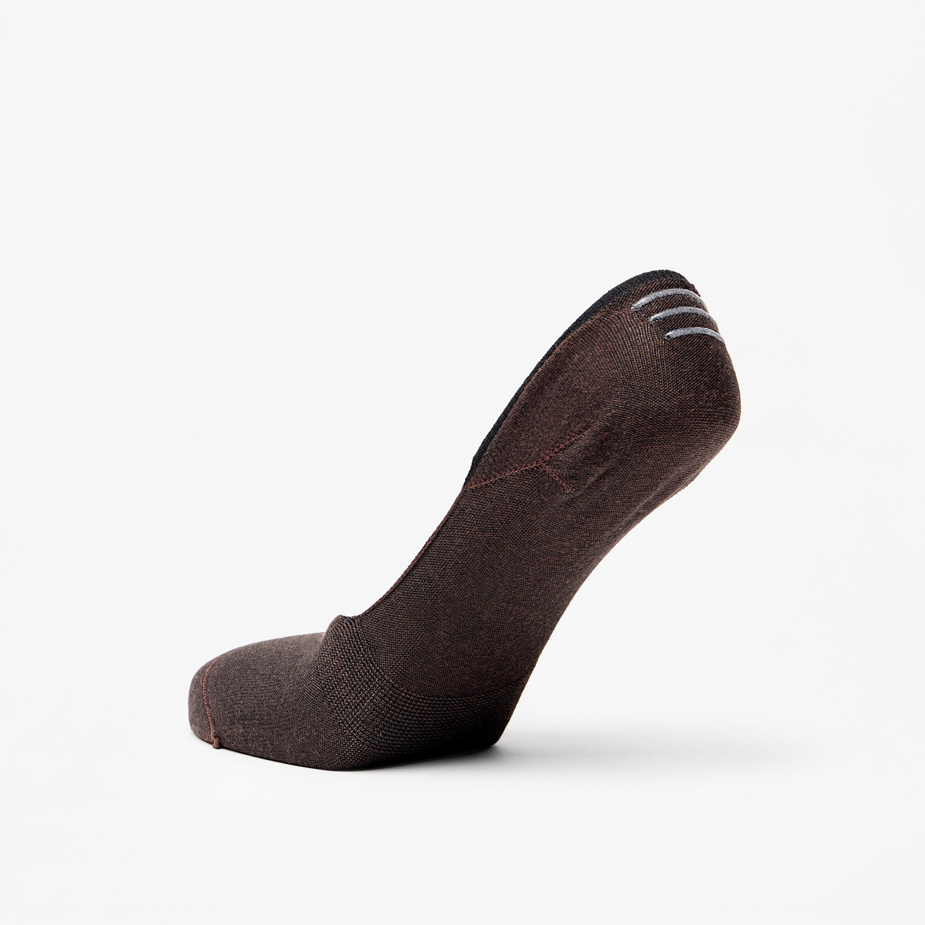 طقم جوارب 3 أزواج سادة غير مرئية من دوتشيني-men-socks-image-2