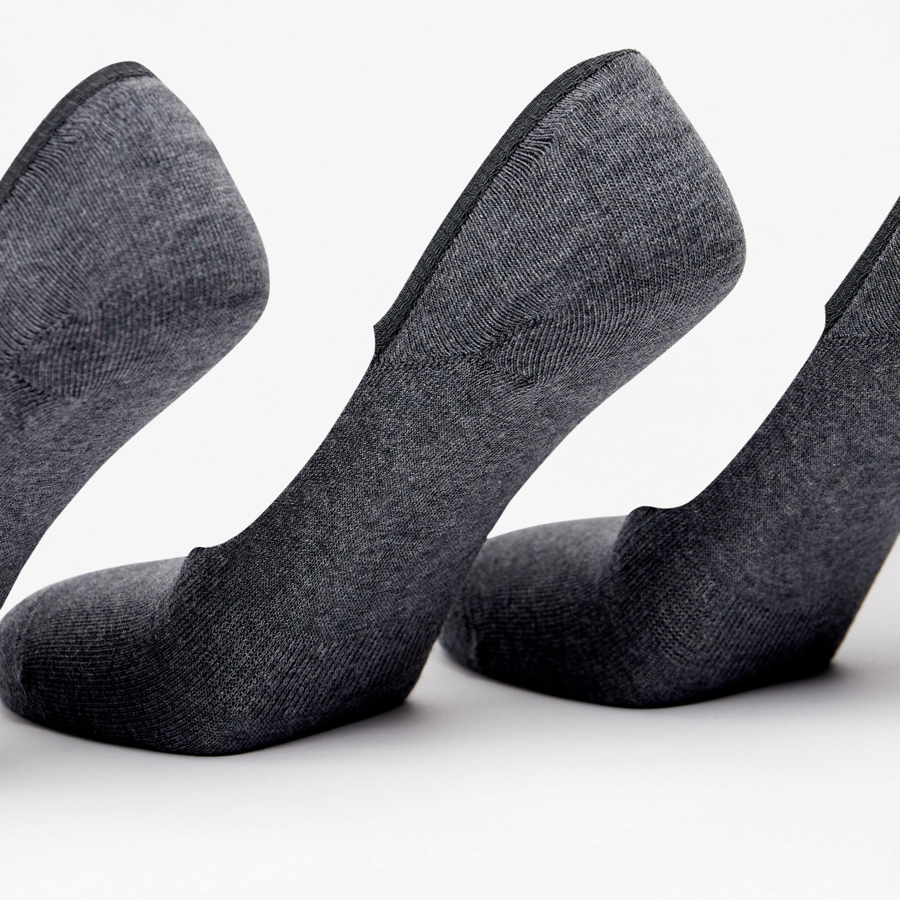 طقم جوارب 3 أزواج سادة غير مرئية من دوتشيني-men-socks-image-2