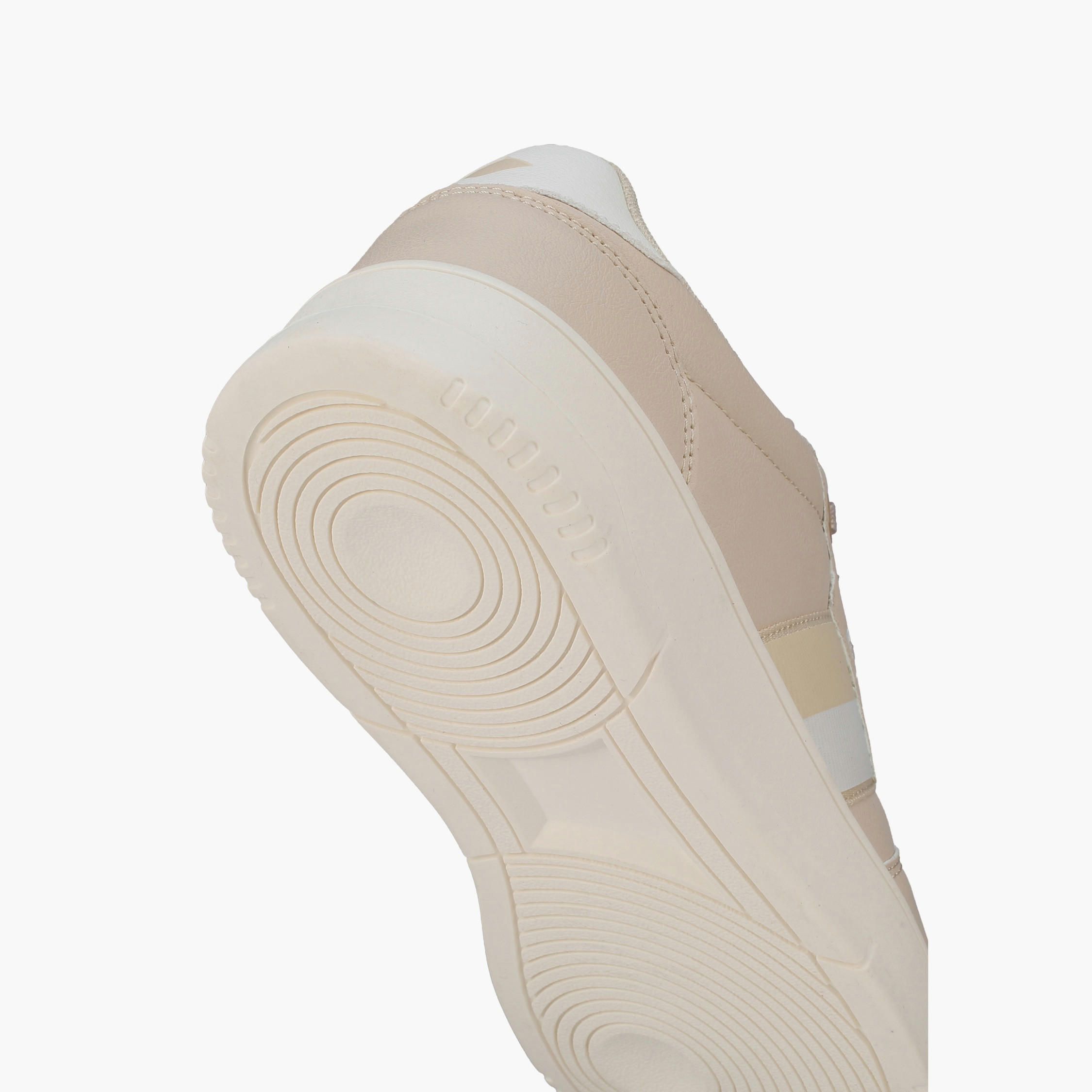 حذاء سنيكرز كاحل برباط إغلاق للنساء من لي كوبر-women-shoes-sneakers-image-5