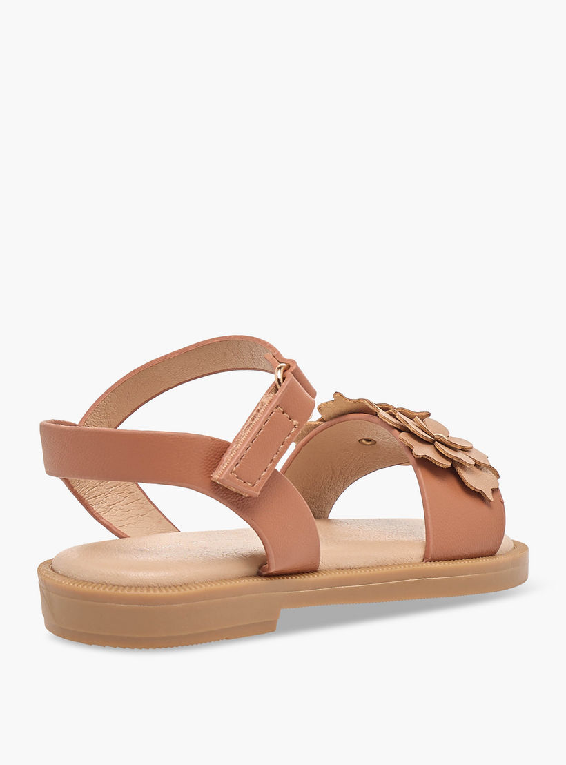صندل بأحزمة وشريط إغلاق لاصق للبنات من فلورا بيلا-girls-shoes-sandals-image-6
