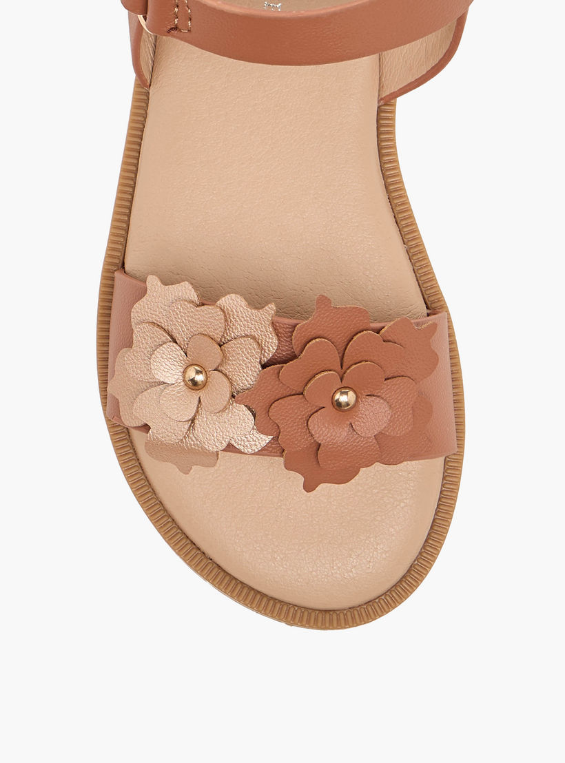 صندل بأحزمة وشريط إغلاق لاصق للبنات من فلورا بيلا-girls-shoes-sandals-image-7