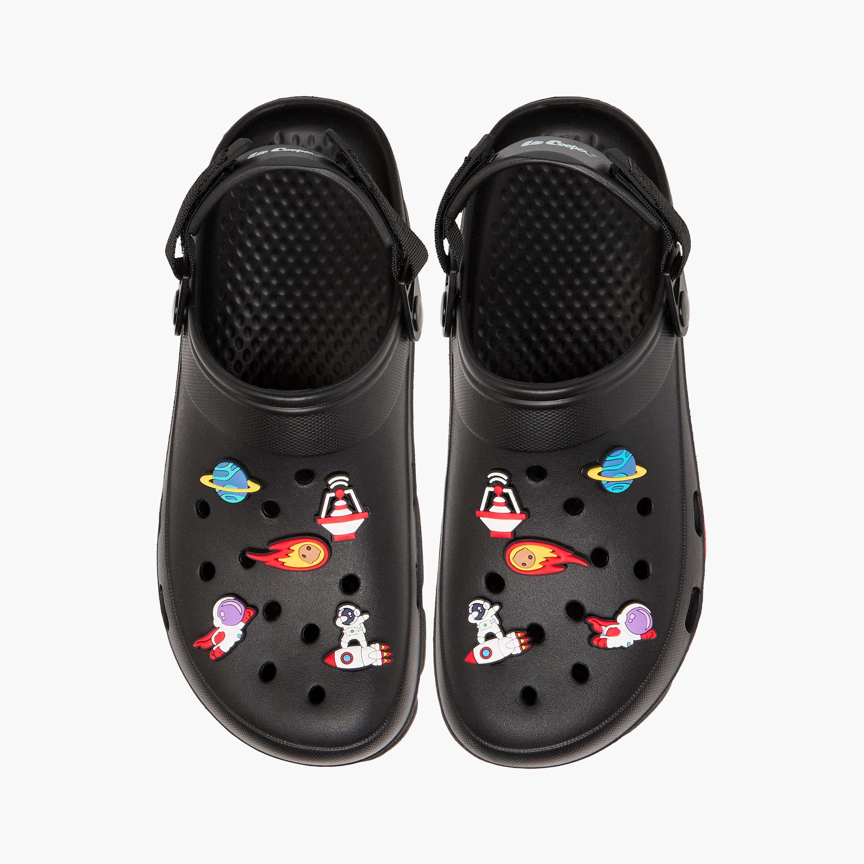 صندل كلوج بحزام خلفي وزينة فضاء للرجال من لي كوبر-men-shoes-sandals-image-5
