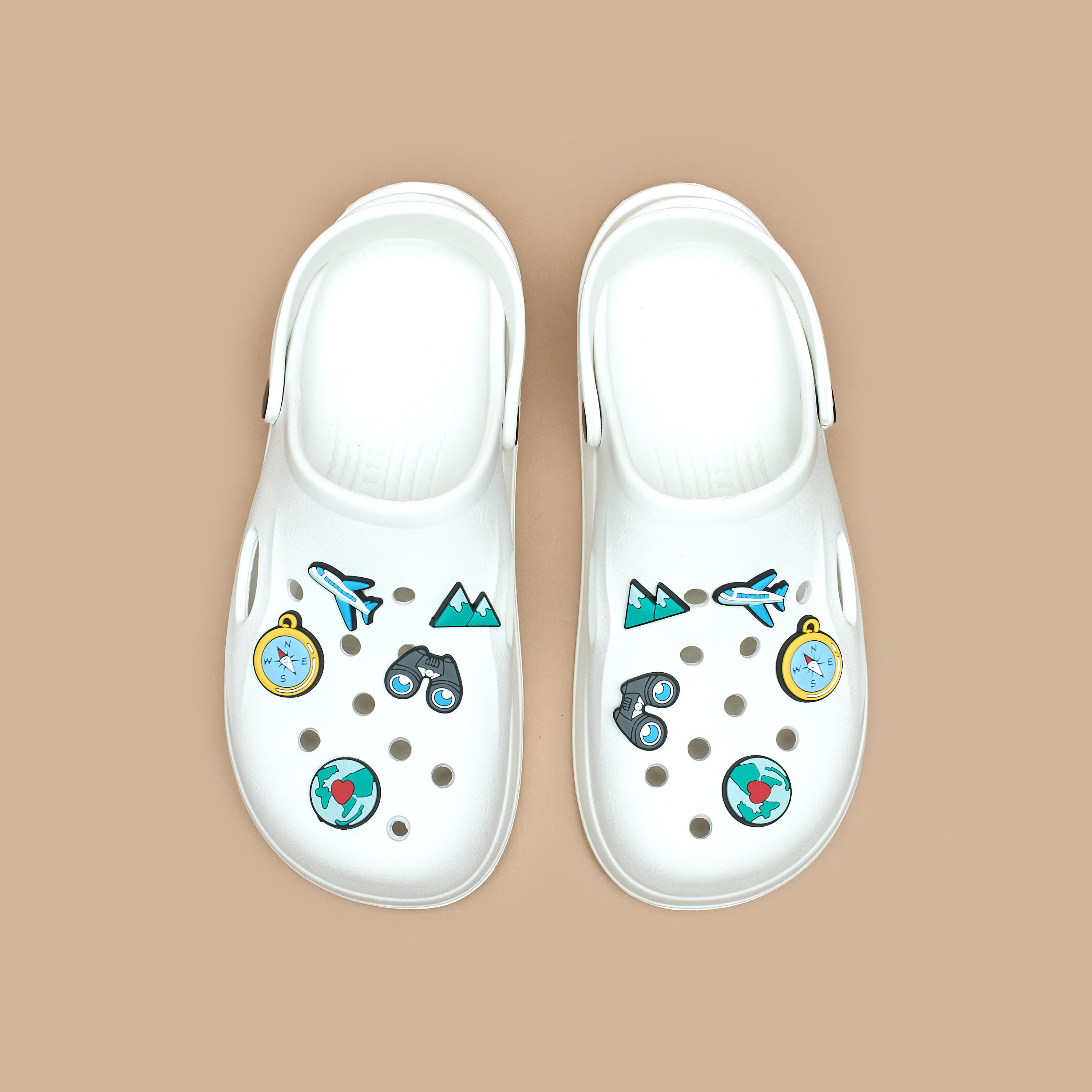 صندل كلوج بحزام خلفي وتزيينات للرجال من لي كوبر-men-shoes-flipflopsandslides-image-6