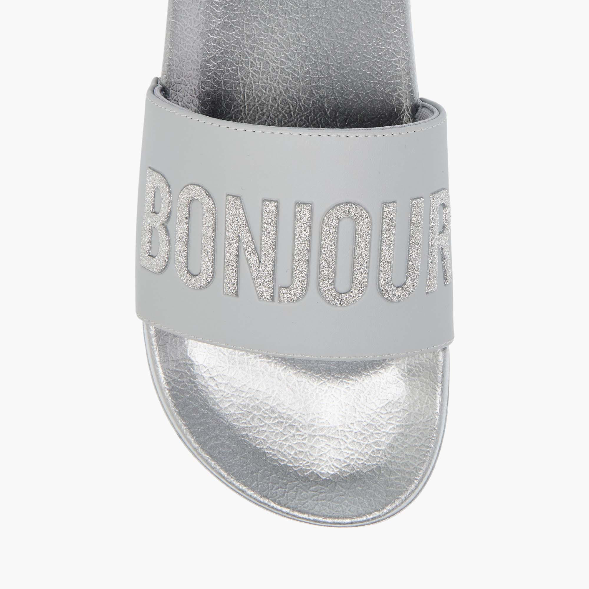 شبشب بتفاصيل تايبوجرافيك للنساء من سيليست-women-shoes-flipflopsandslides-image-2