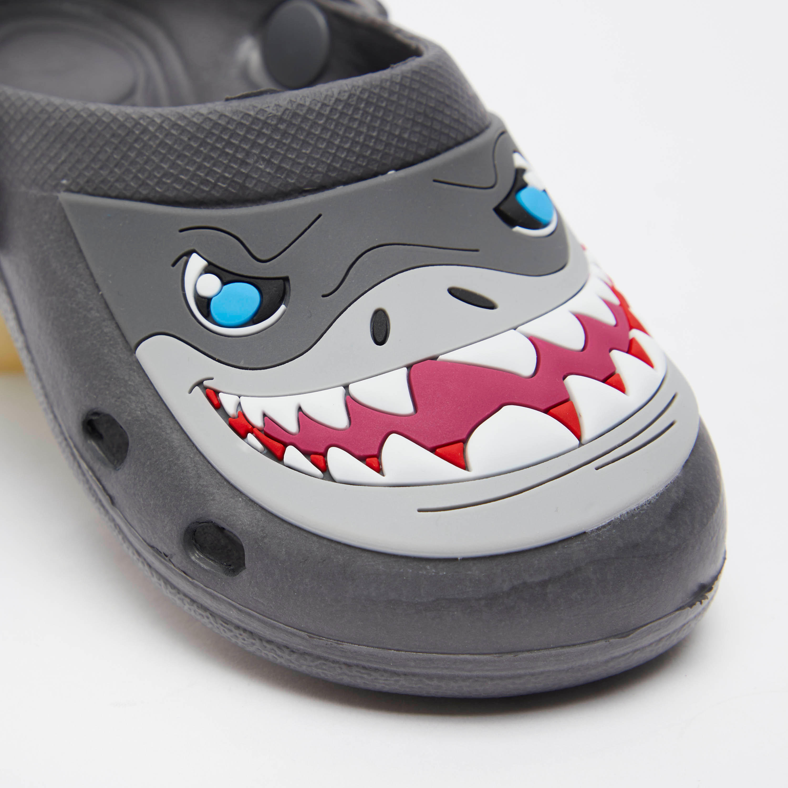 Embossed Clogs-boys-shoes-flipflopsandslides-image-4