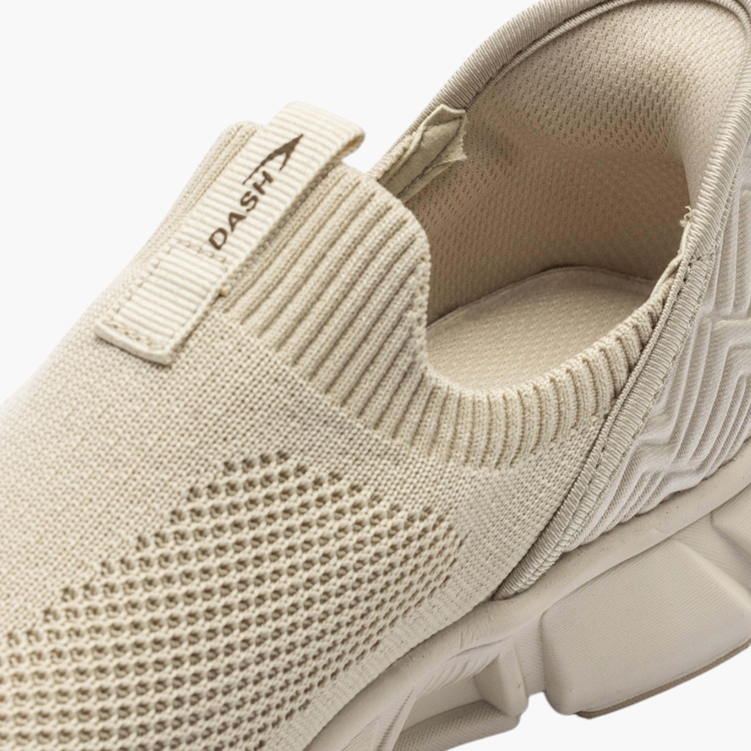 حذاء رياضي سهل الارتداء بارز الملمس من داش-women-shoes-sneakers-image-4