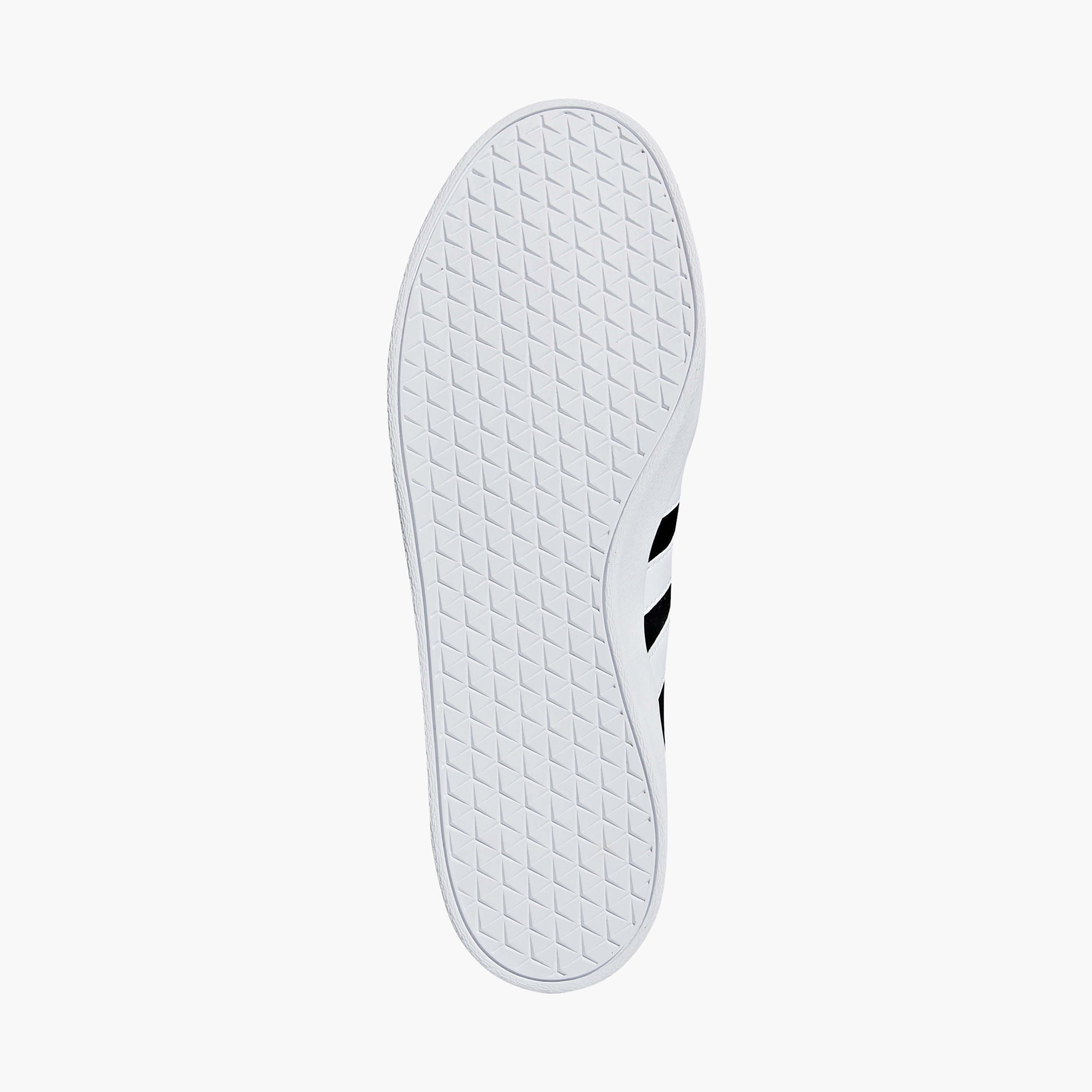 حذاء مشي برباط إغلاق للرجال من أديداس - في أل كورت 2.0-sports-men-shoes-image-4