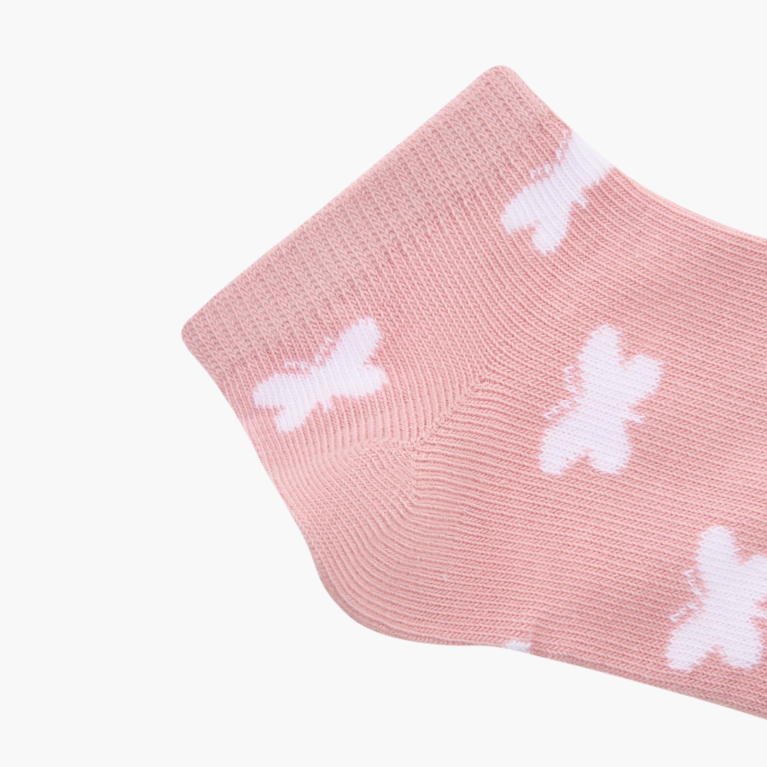 طقم جوارب 5 أزواج بارزة الملمس بطول الكاحل من ليتل ميسي-girls-accessories-socks-image-2