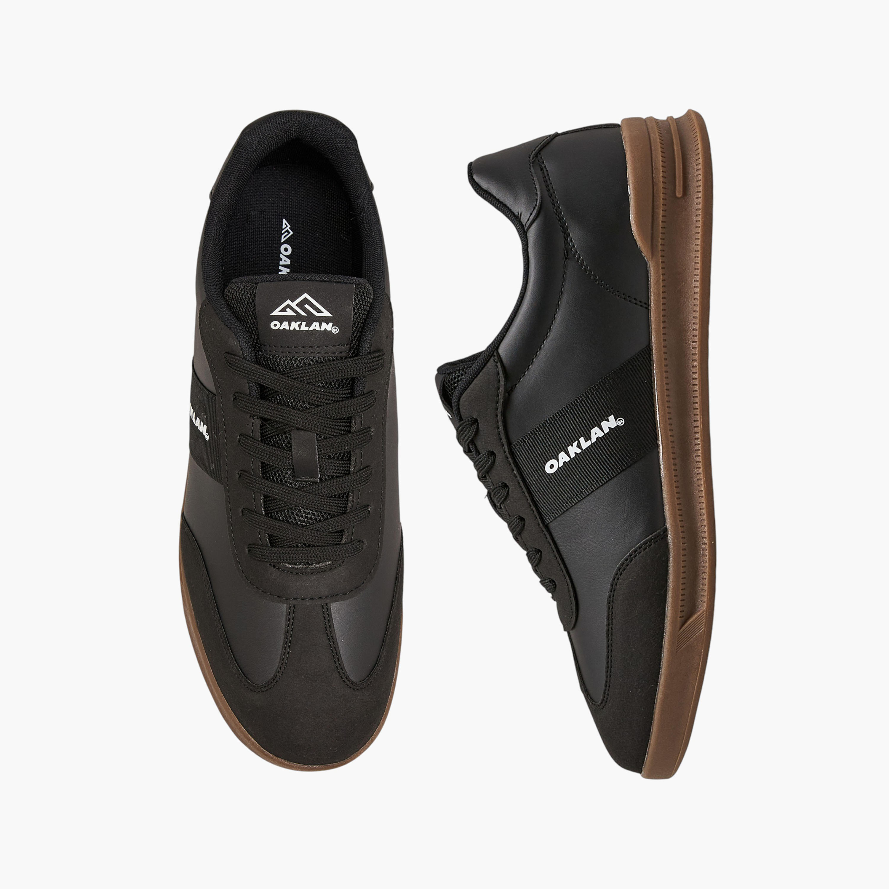 حذاء سنيكرز برباط إغلاق للرجال من أوكلان من شو إكسبربس-men-shoes-sneakers-image-1