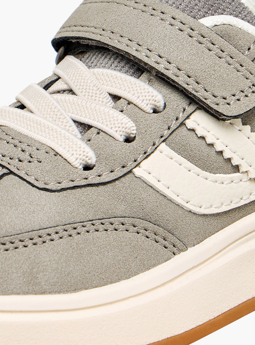 Juniors Boys Hook & Loop Sneakers-boys-shoes-sneakers-image-4
