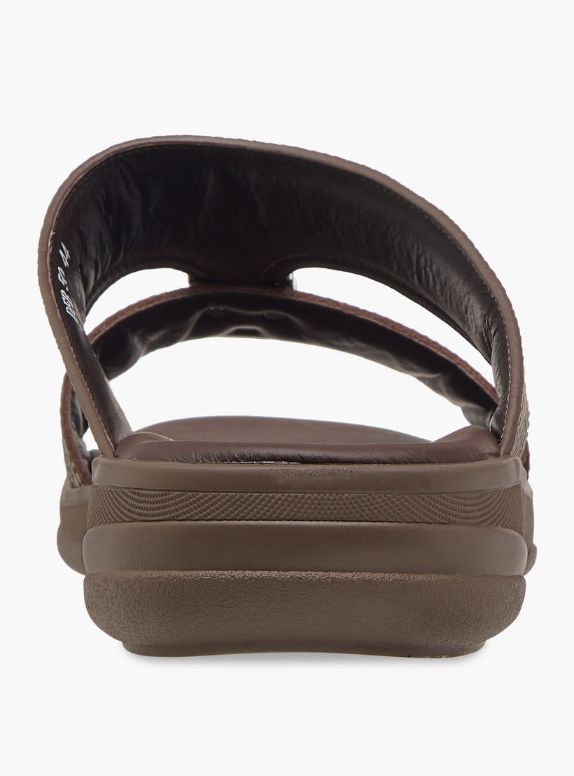 Duchini Men's Metal Accent Slip-On Arabic Sandals-men-shoes-sandals-image-5