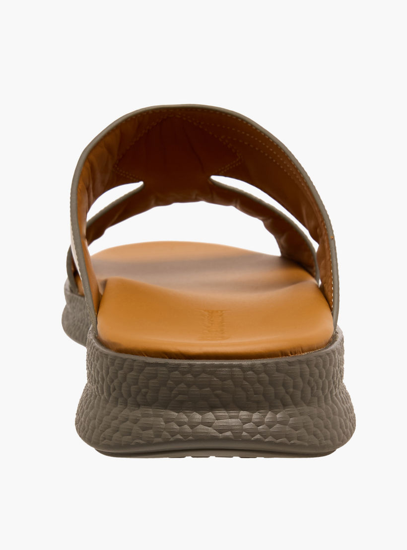 Le Confort Men Slip-On Arabic Sandals-men-shoes-sandals-image-5