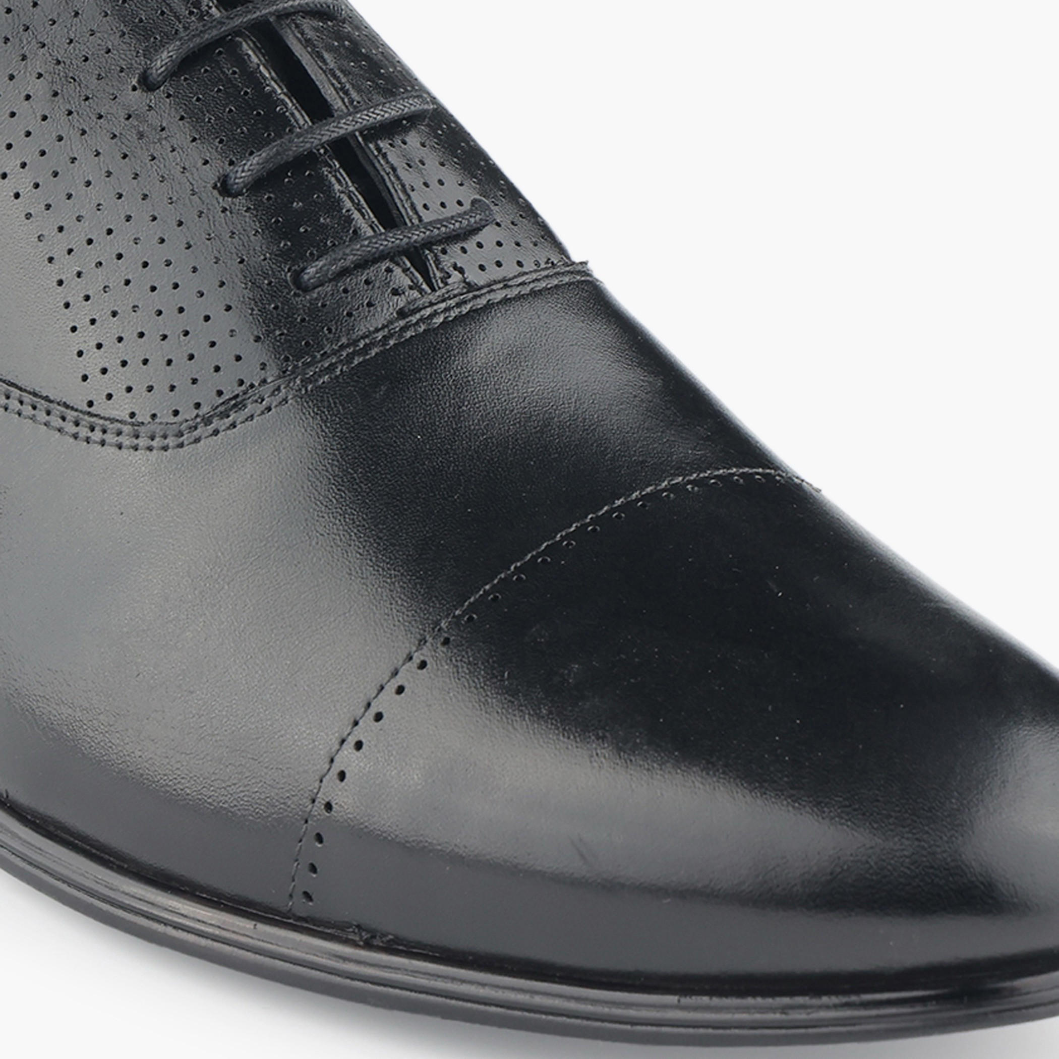 Le Confort Men Genuine Leather Lace-Up Derby Shoes-men-shoes-formalshoes-image-4