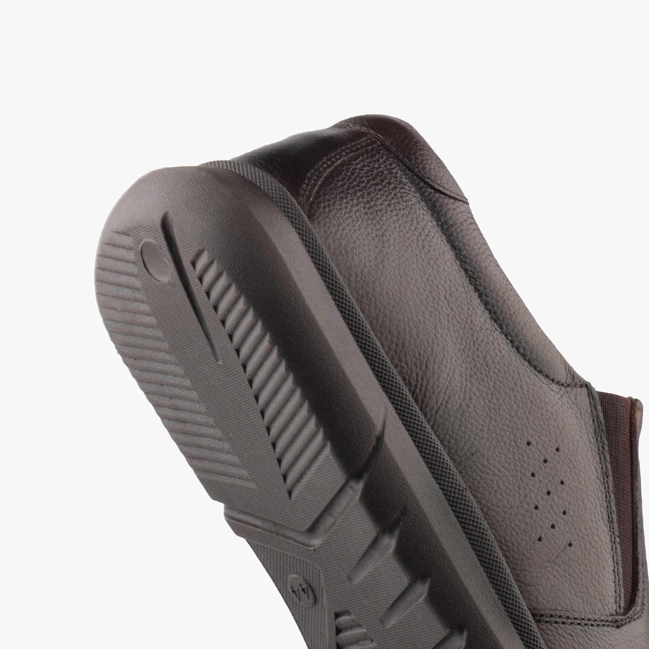 Le Confort Men Genuine Leather Slip-On Loafers-men-shoes-loafersandmoccasins-image-5