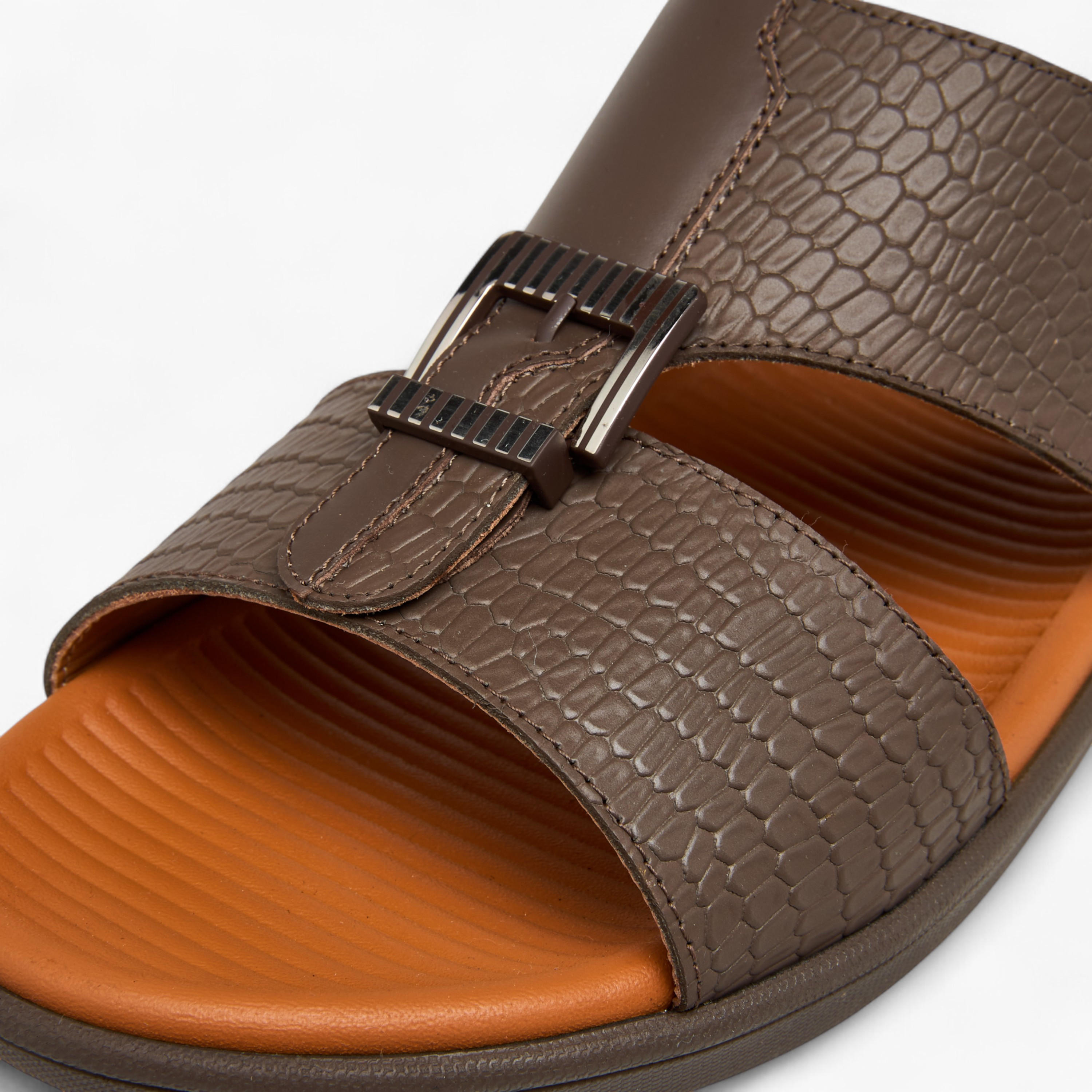 Duchini Men's Textured Slip-On Arabic Sandals-men-shoes-sandals-image-4